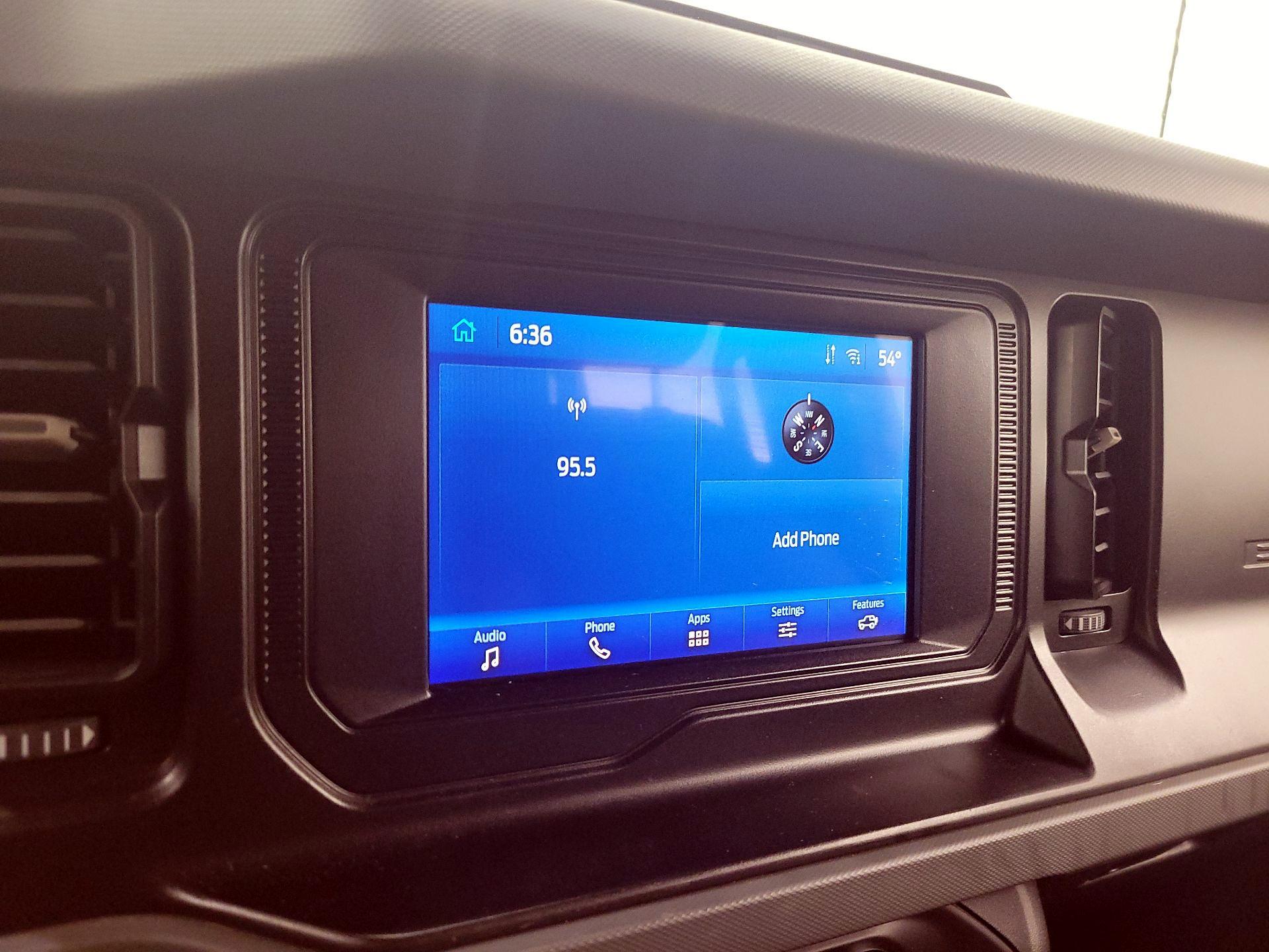 Thumbnail: 2021 Ford Bronco - 15