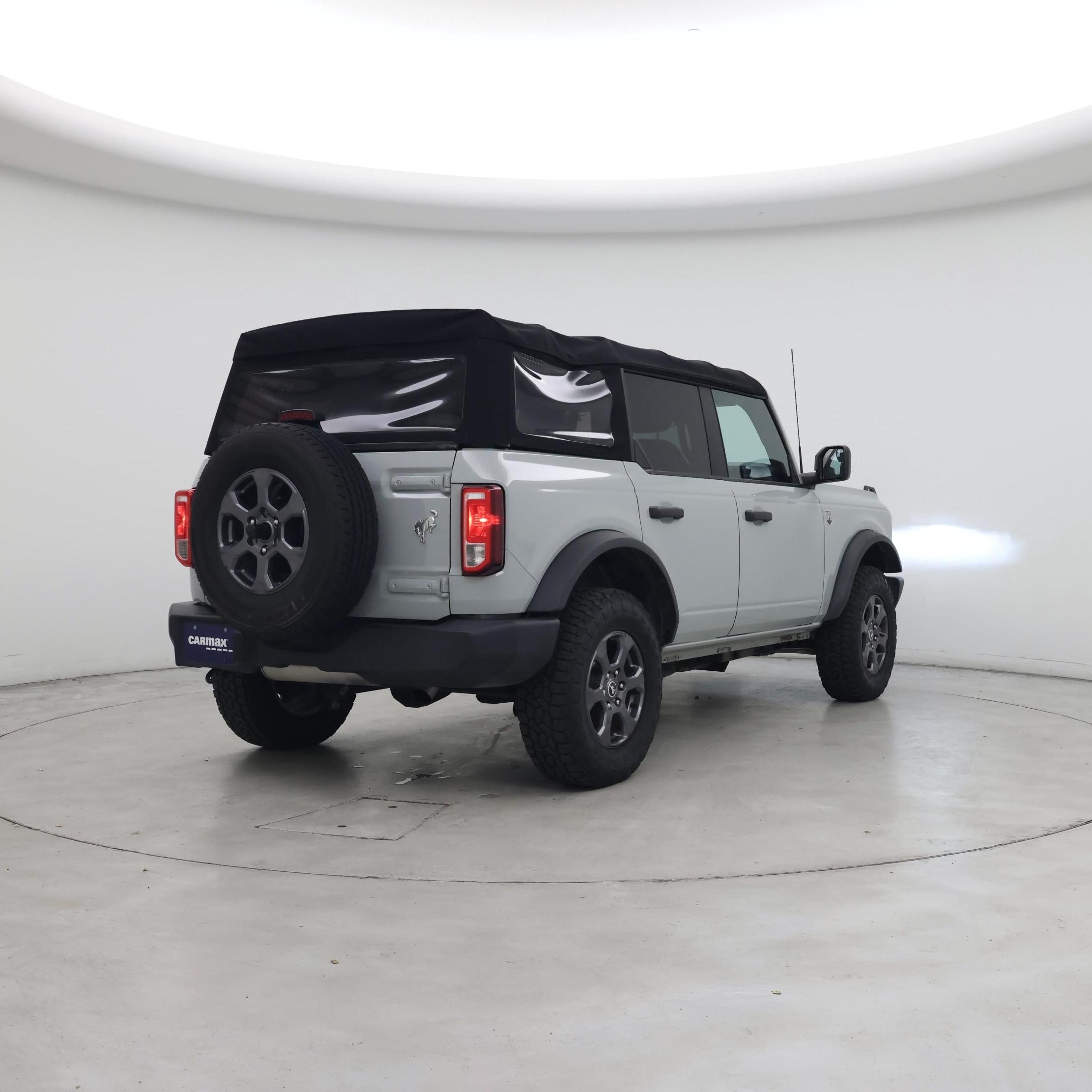 Thumbnail: 2021 Ford Bronco - 8