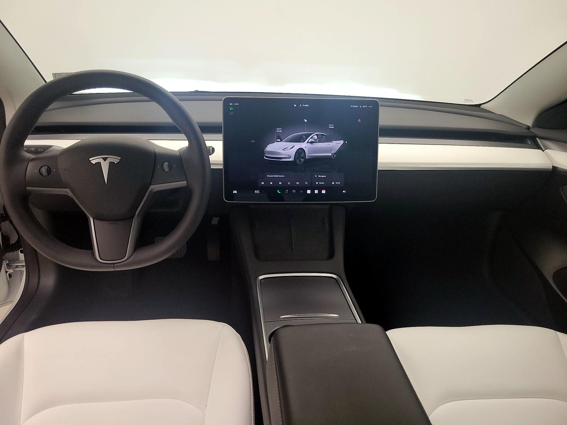 Thumbnail: 2023 Tesla Model 3 - 9