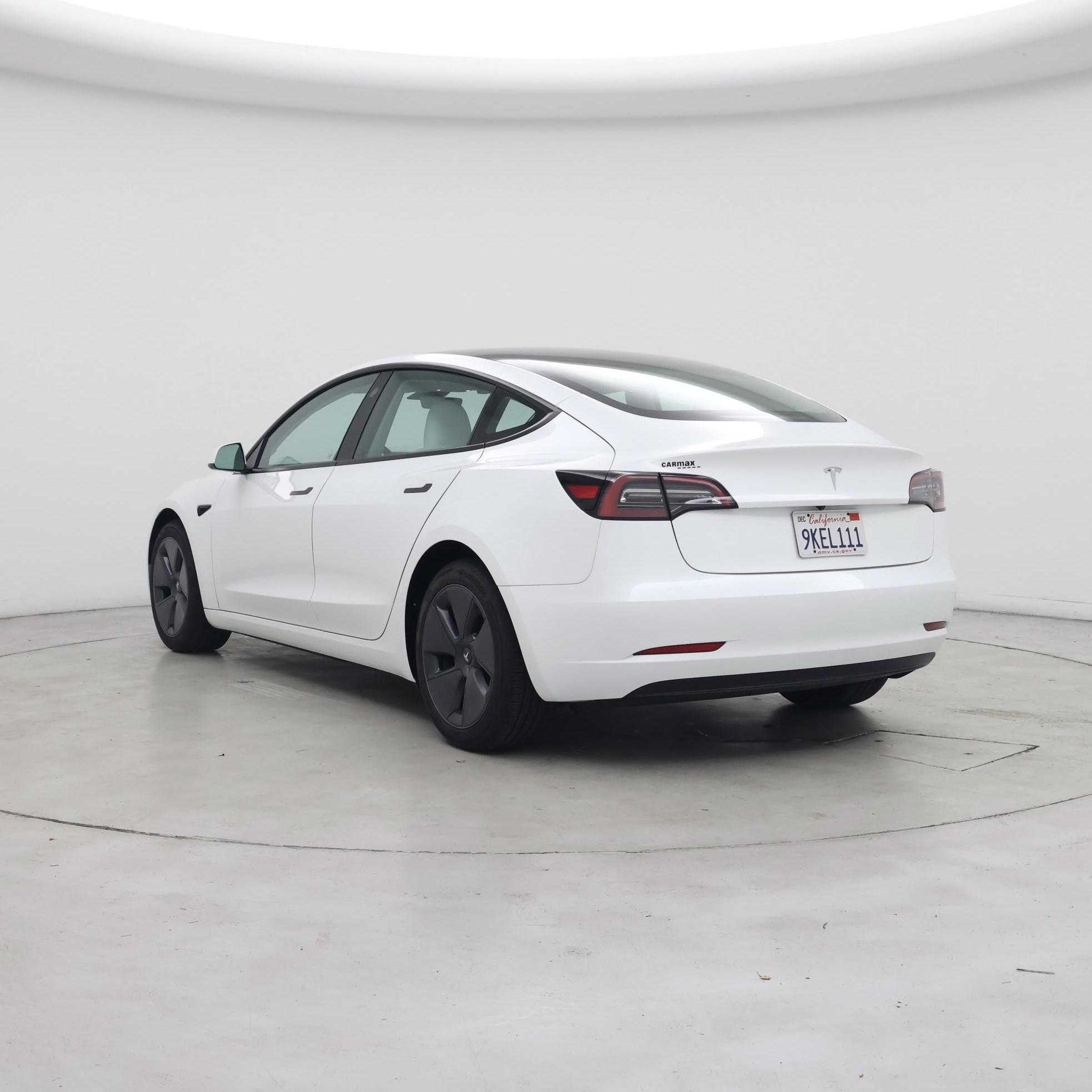 Thumbnail: 2023 Tesla Model 3 - 2