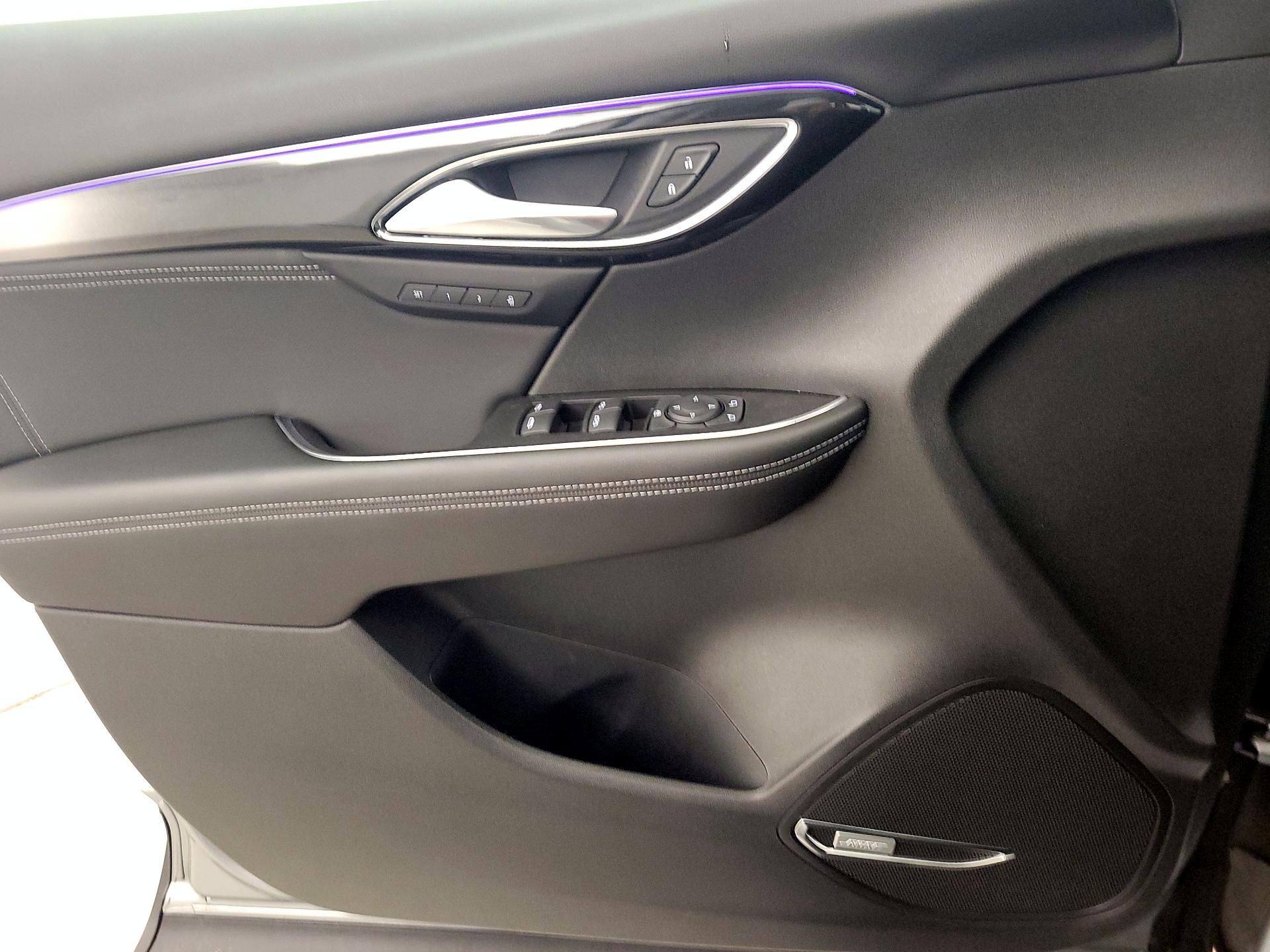 Thumbnail: 2025 Buick Envision - 12