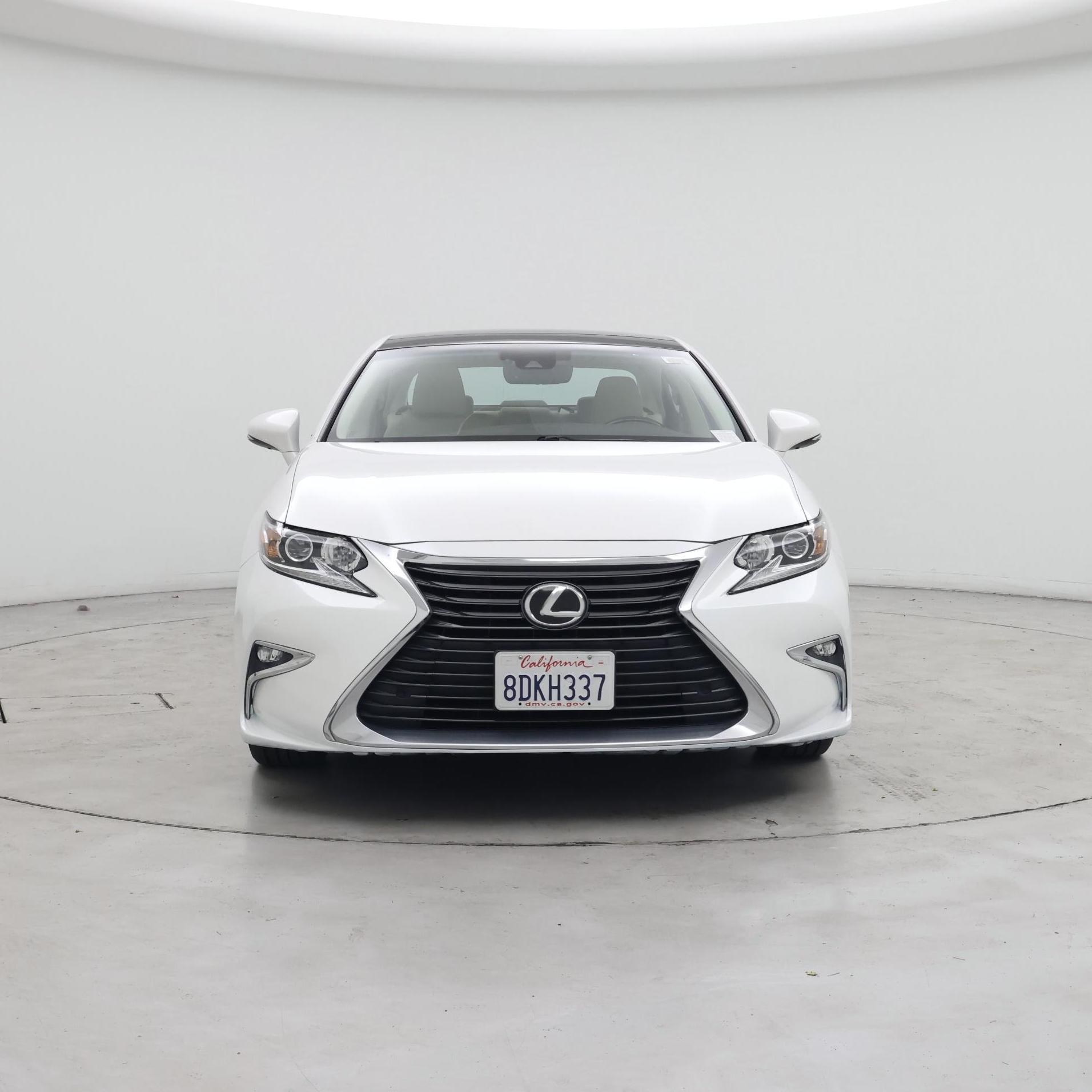 Thumbnail: 2018 Lexus ES - 5