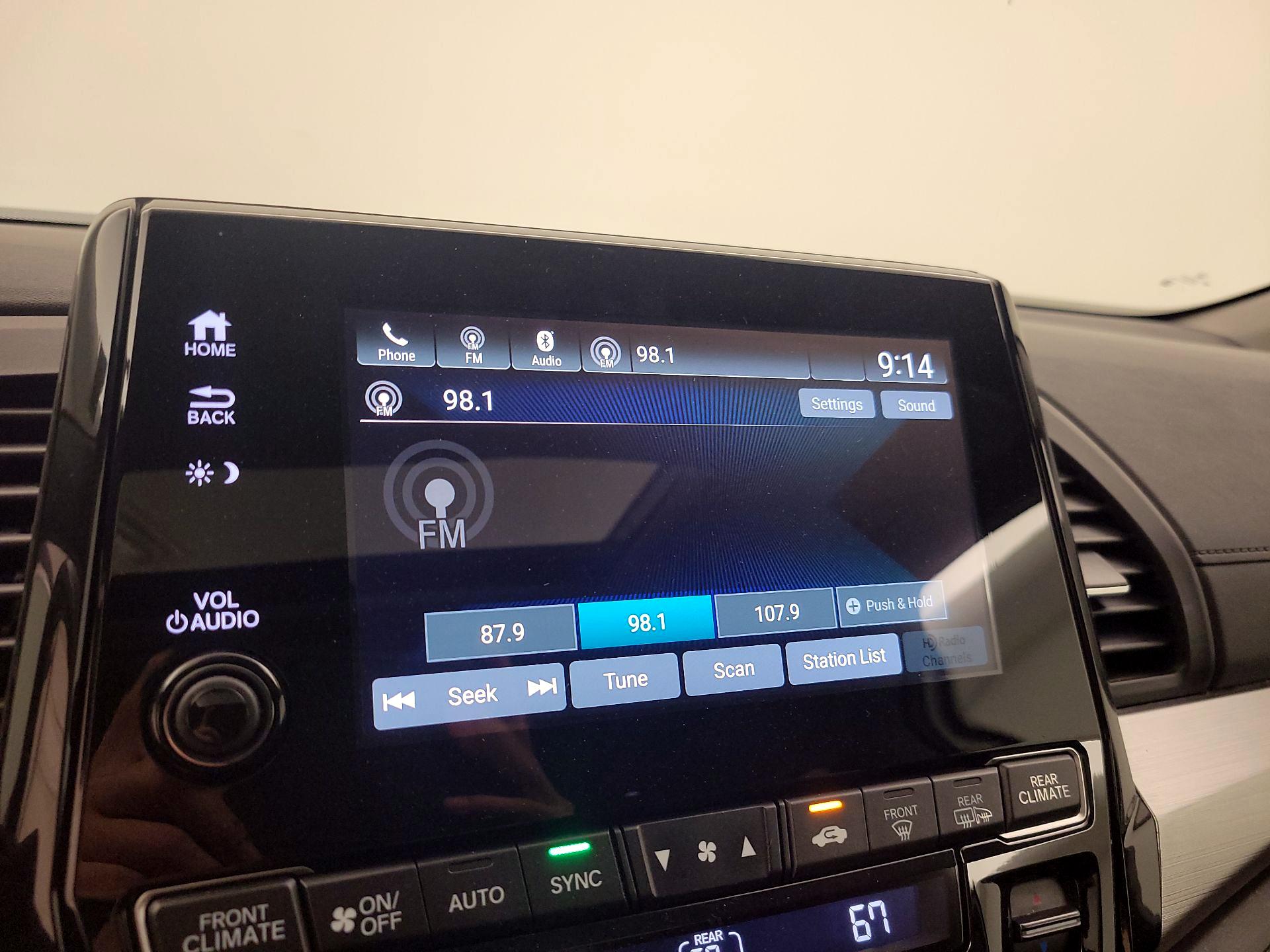 Thumbnail: 2019 Honda Odyssey - 15