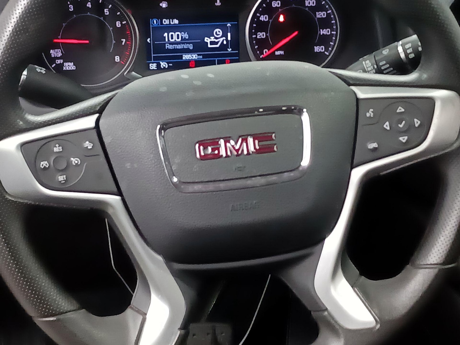 2023 GMC Acadia SLE - Photo 11