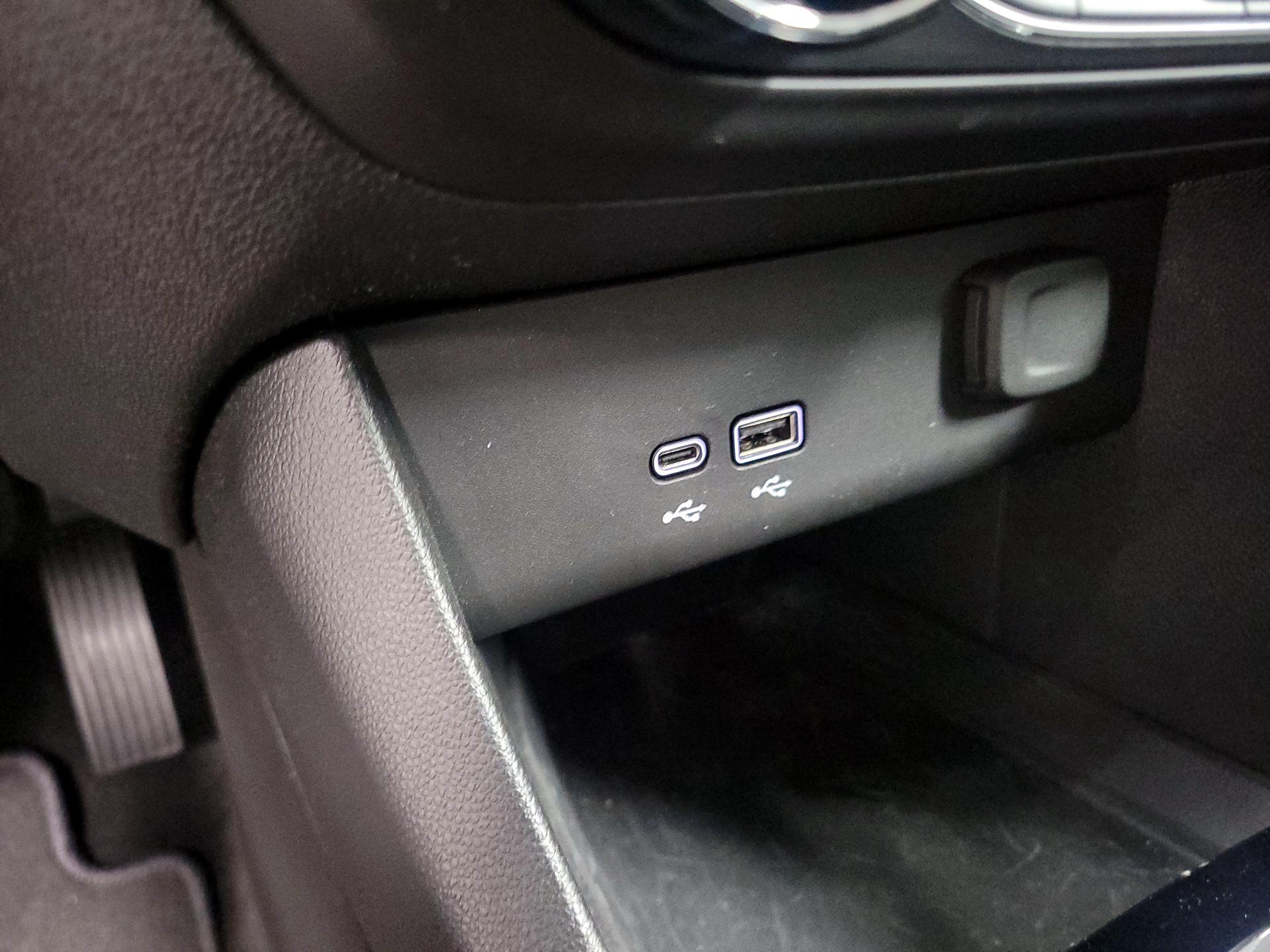 Thumbnail: 2024 Buick Encore GX - 18