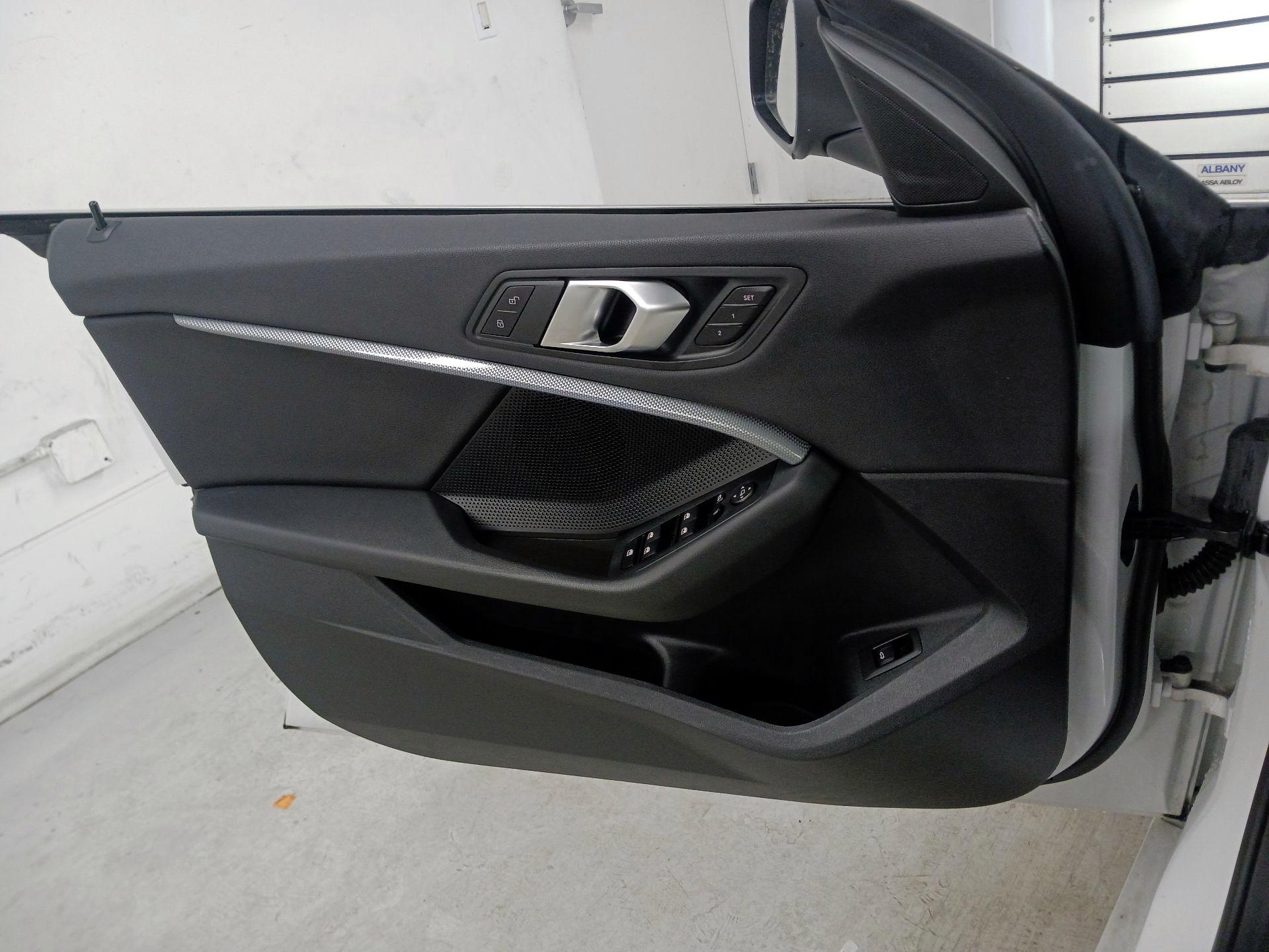 Thumbnail: 2024 BMW 2 Series - 12