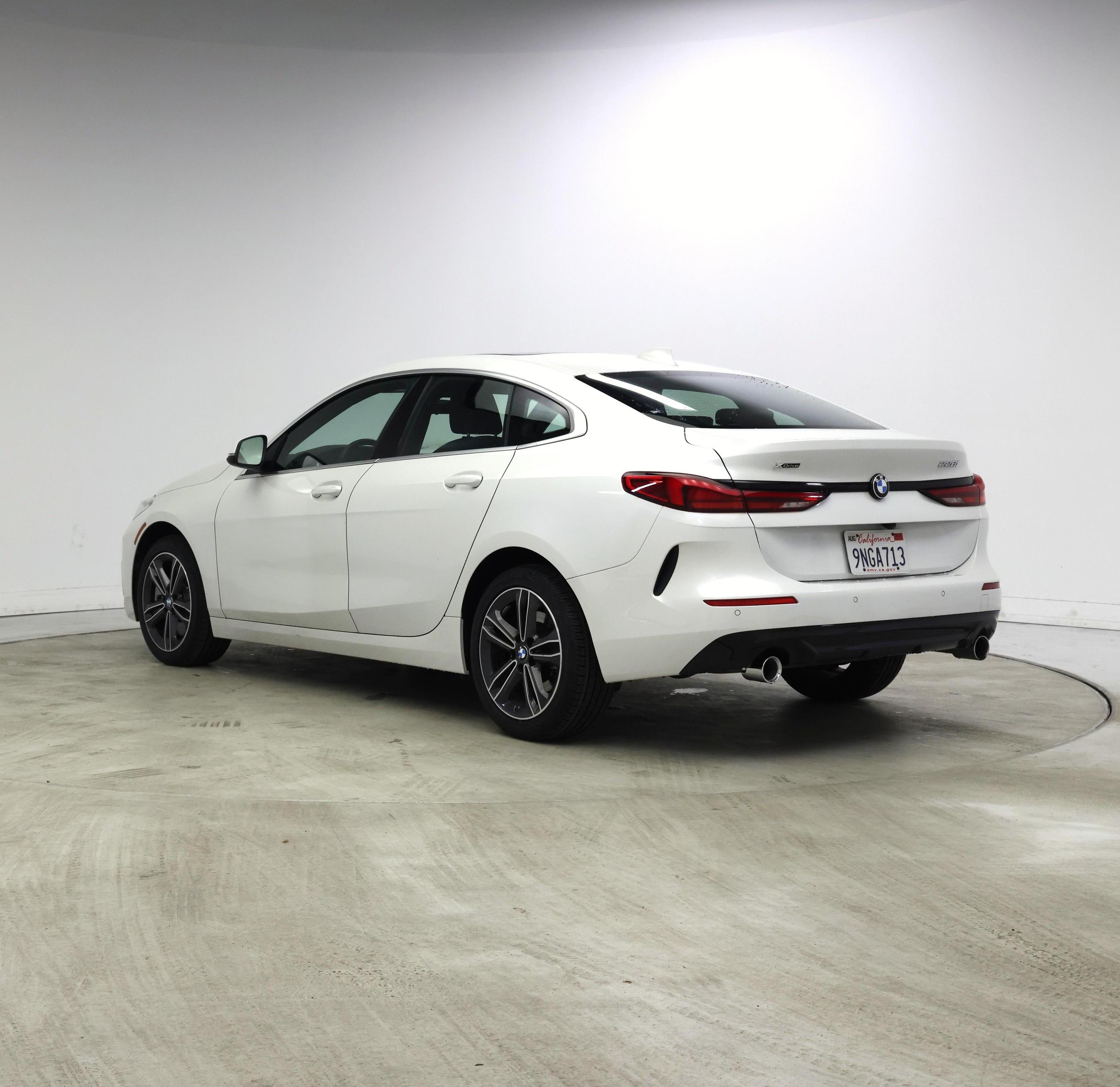 Thumbnail: 2024 BMW 2 Series - 2