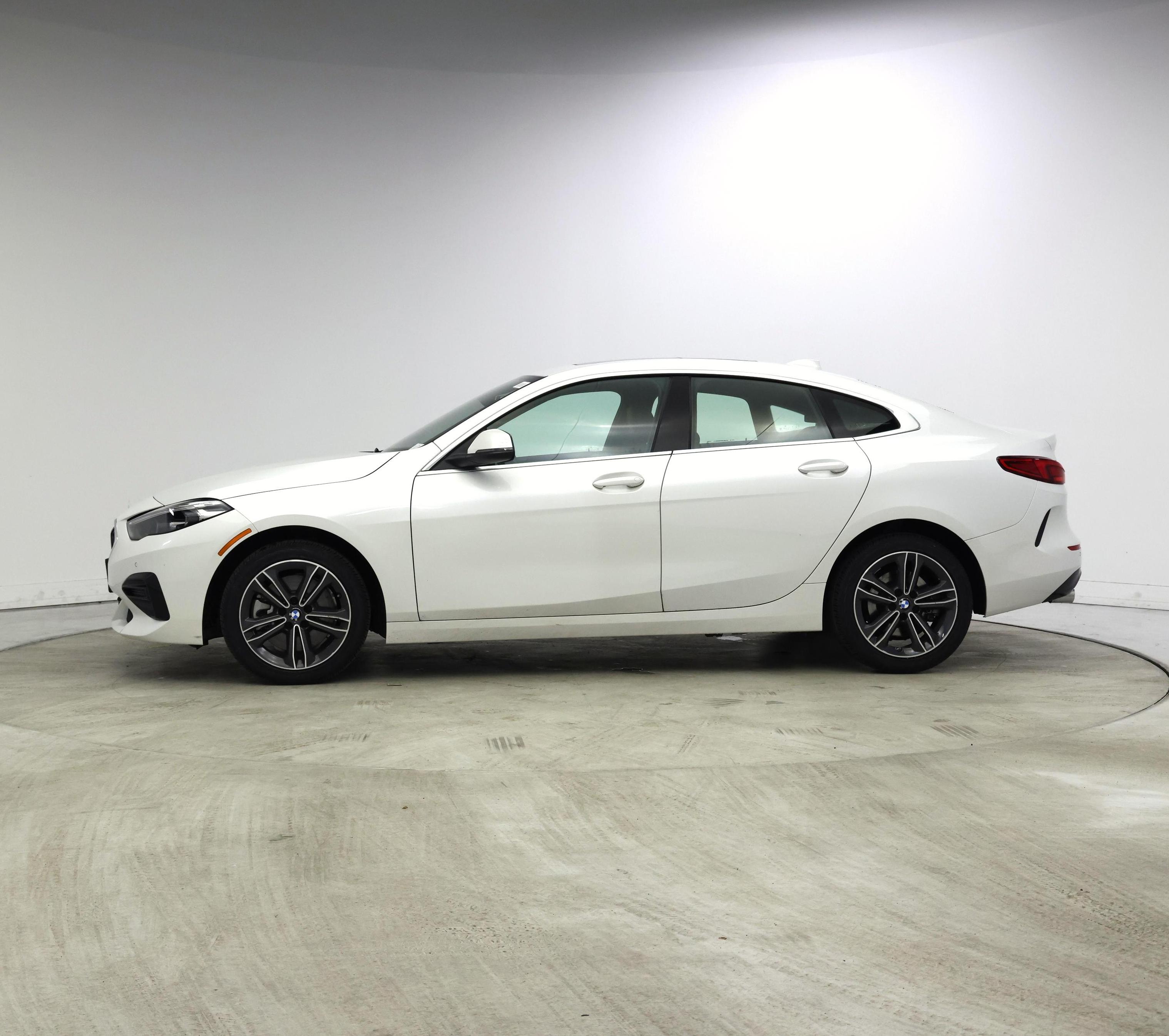 Thumbnail: 2024 BMW 2 Series - 3