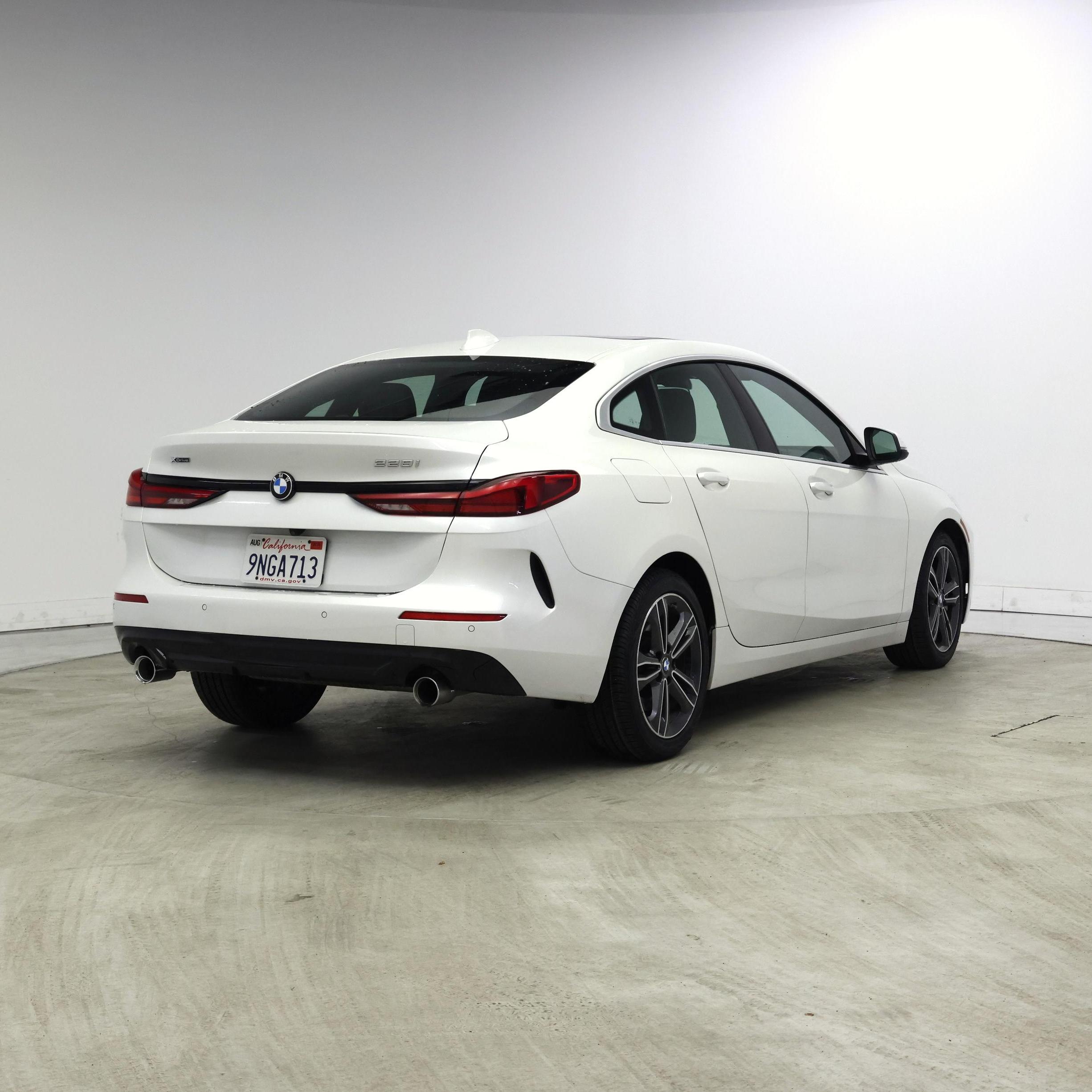 Thumbnail: 2024 BMW 2 Series - 8