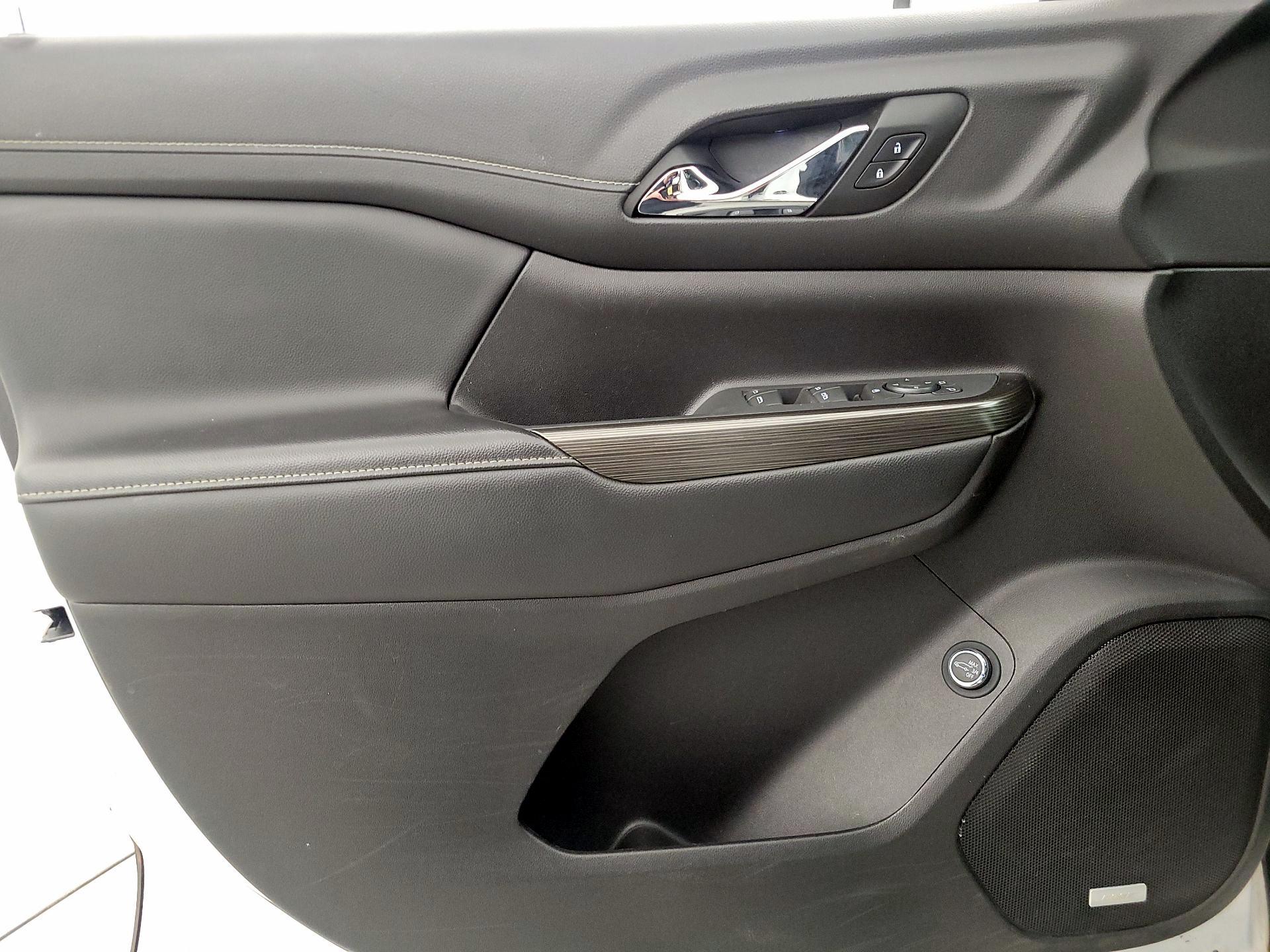 Thumbnail: 2023 GMC Acadia - 12