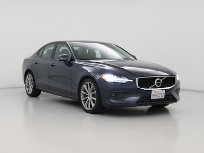 2021 Volvo S60 T5 Momentum