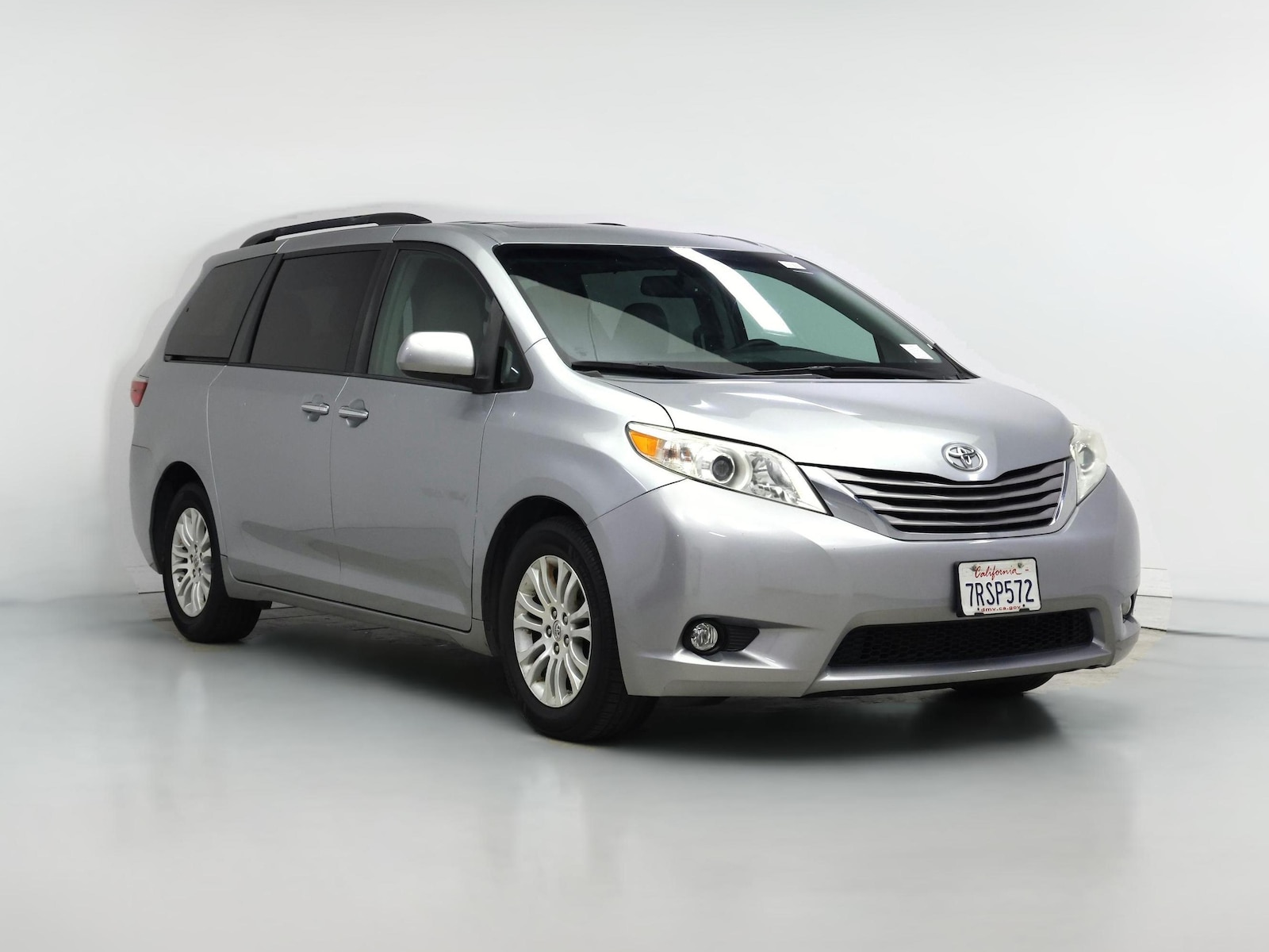2016 Toyota Sienna XLE