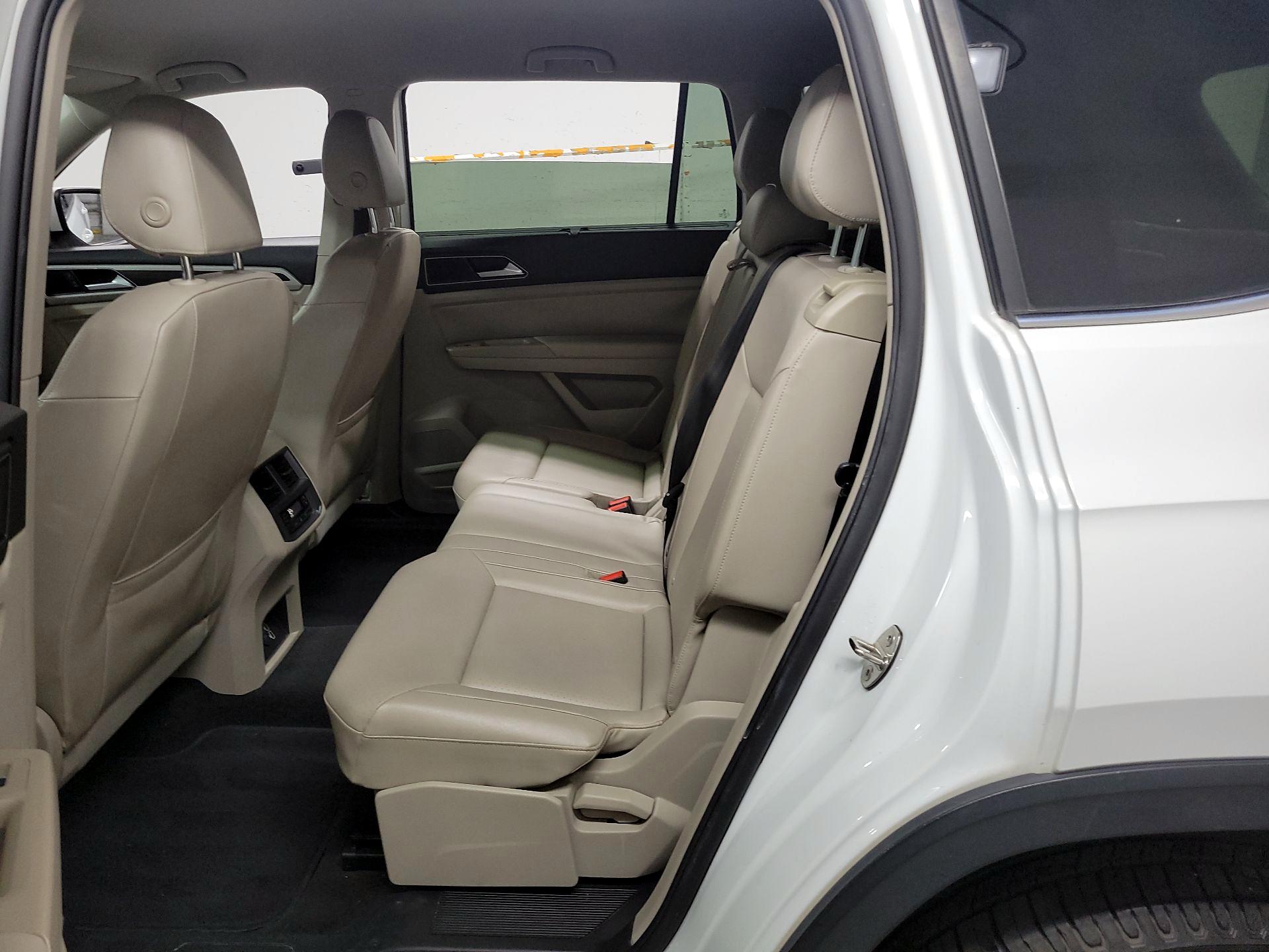 Thumbnail: 2018 Volkswagen Atlas - 19