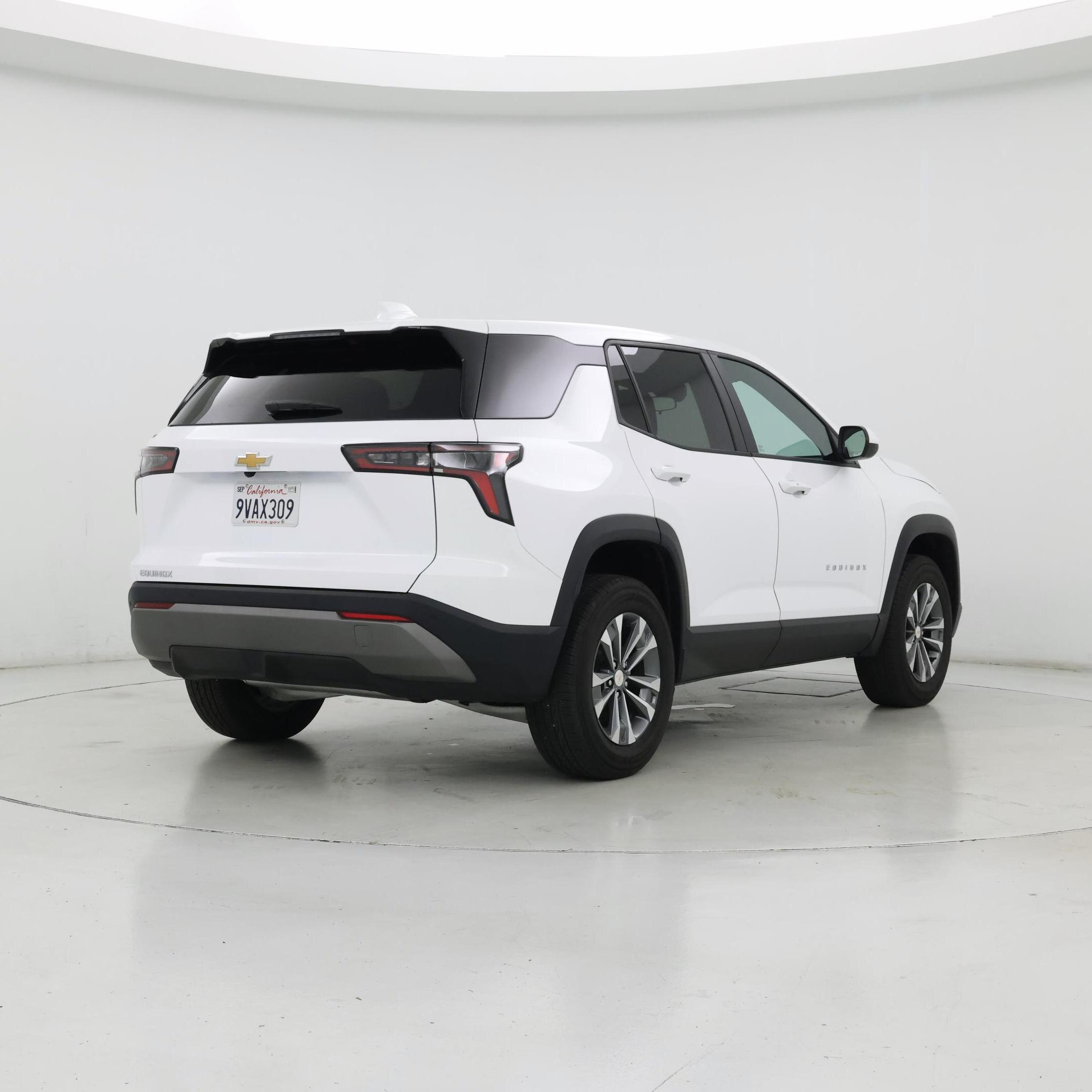 Thumbnail: 2026 Chevrolet Equinox - 8