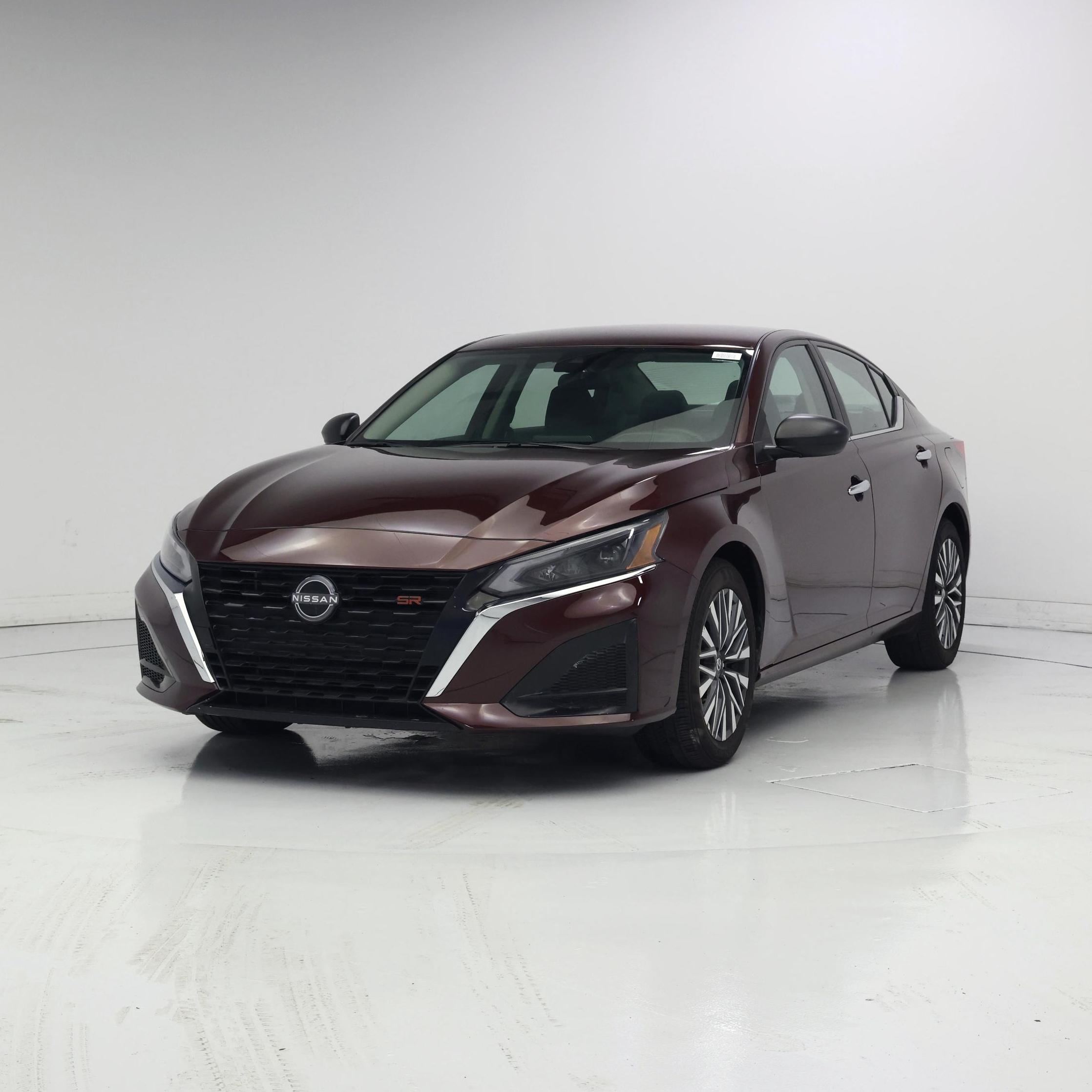 Thumbnail: 2025 Nissan Altima - 4