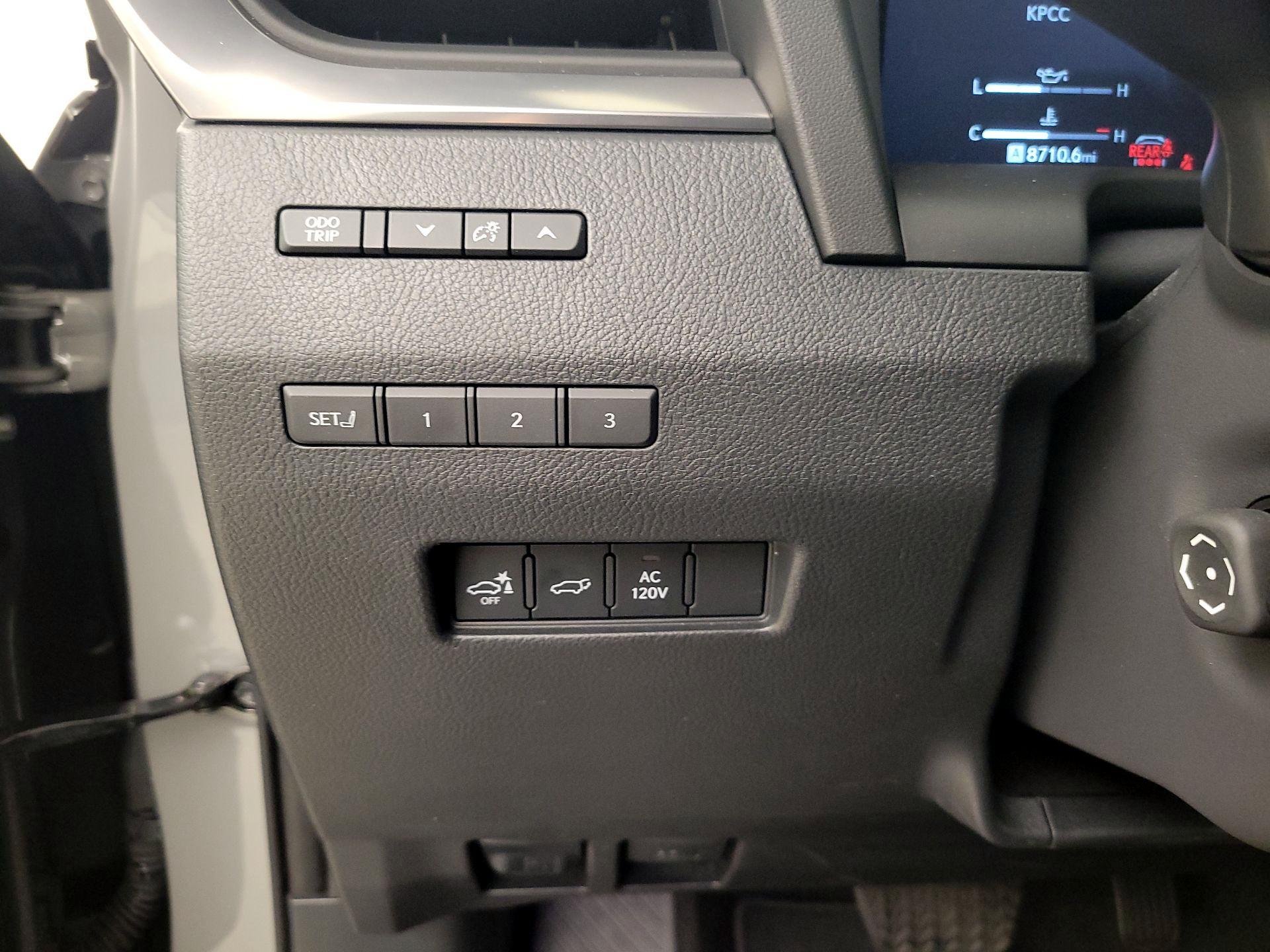 Thumbnail: 2025 Lexus GX - 13