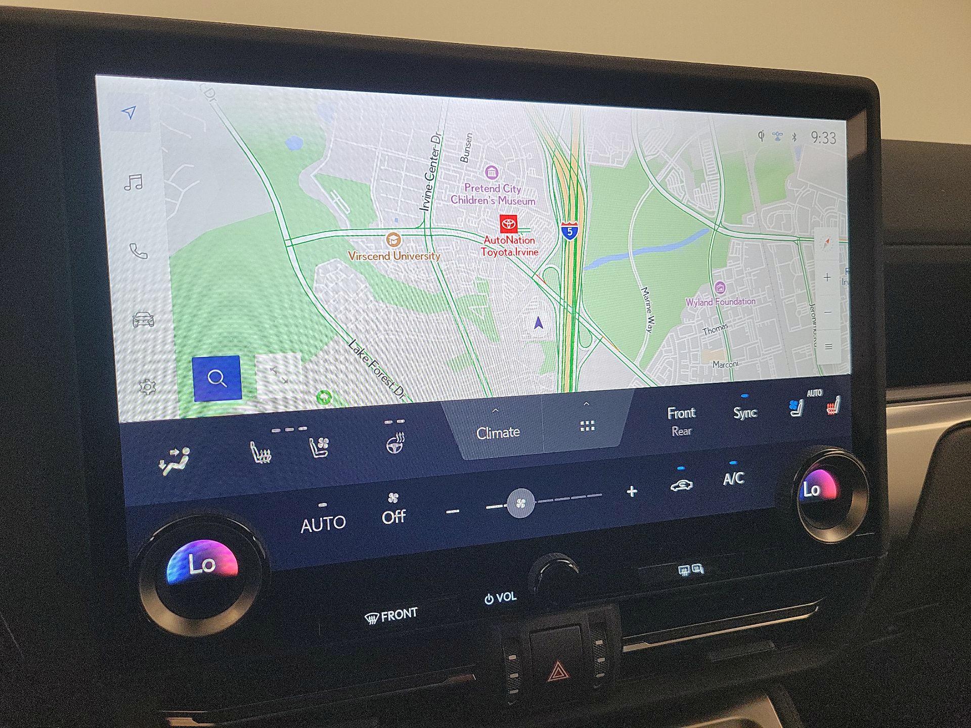 Thumbnail: 2025 Lexus GX - 14