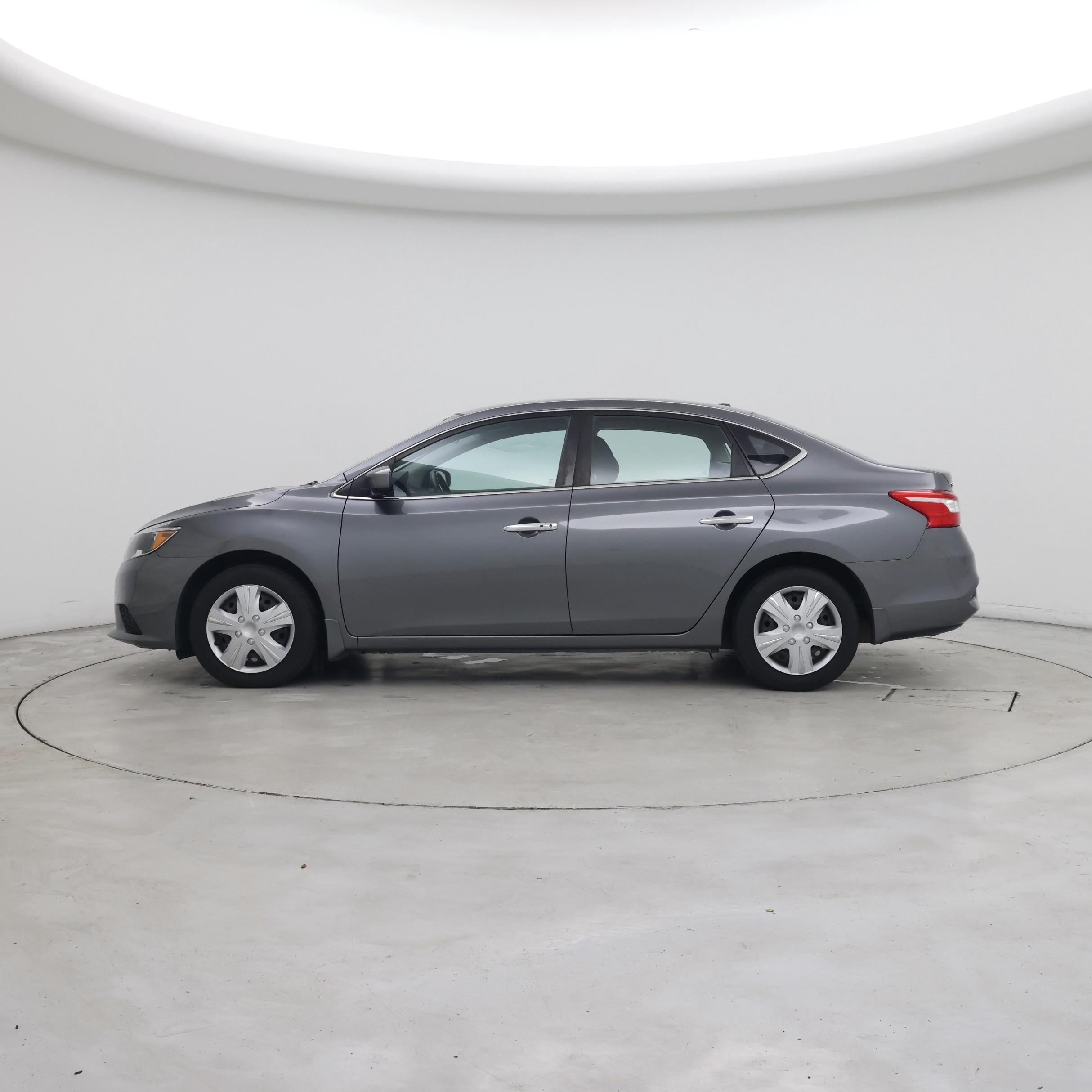 Thumbnail: 2017 Nissan Sentra - 3