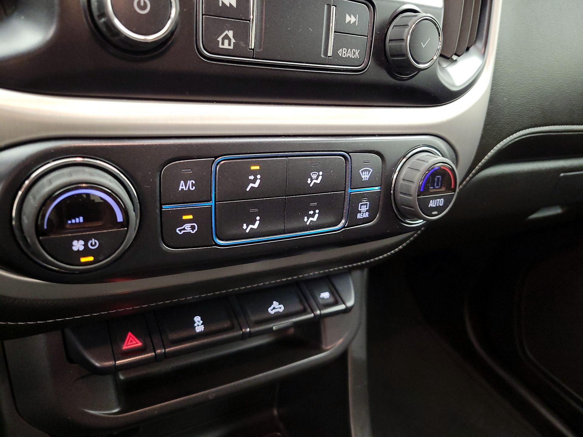 Thumbnail: 2022 GMC Canyon - 16