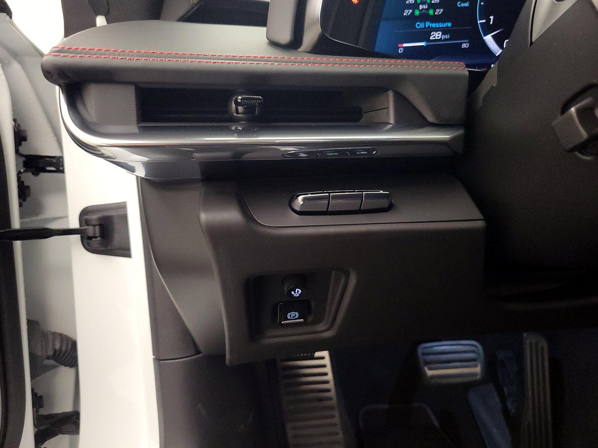 Thumbnail: 2020 Chevrolet Corvette - 13