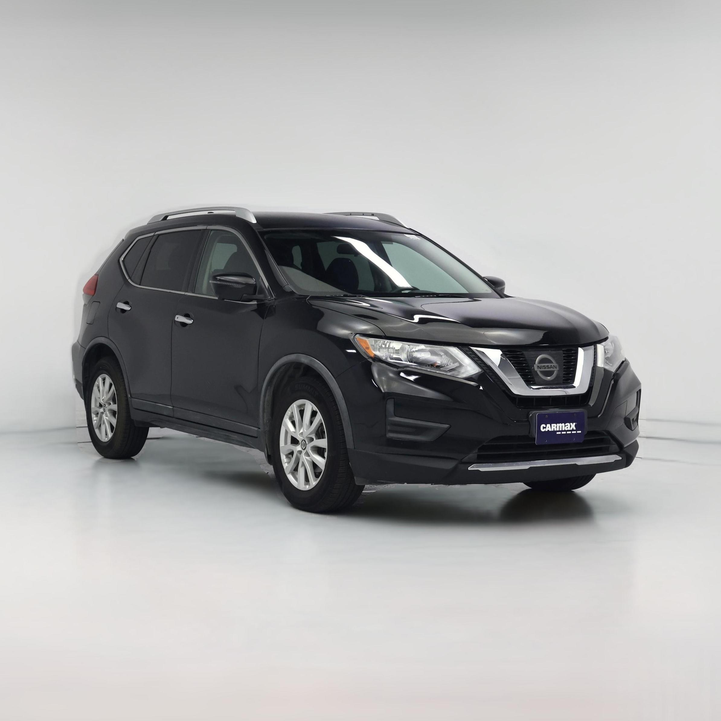 Thumbnail: 2017 Nissan Rogue - 1