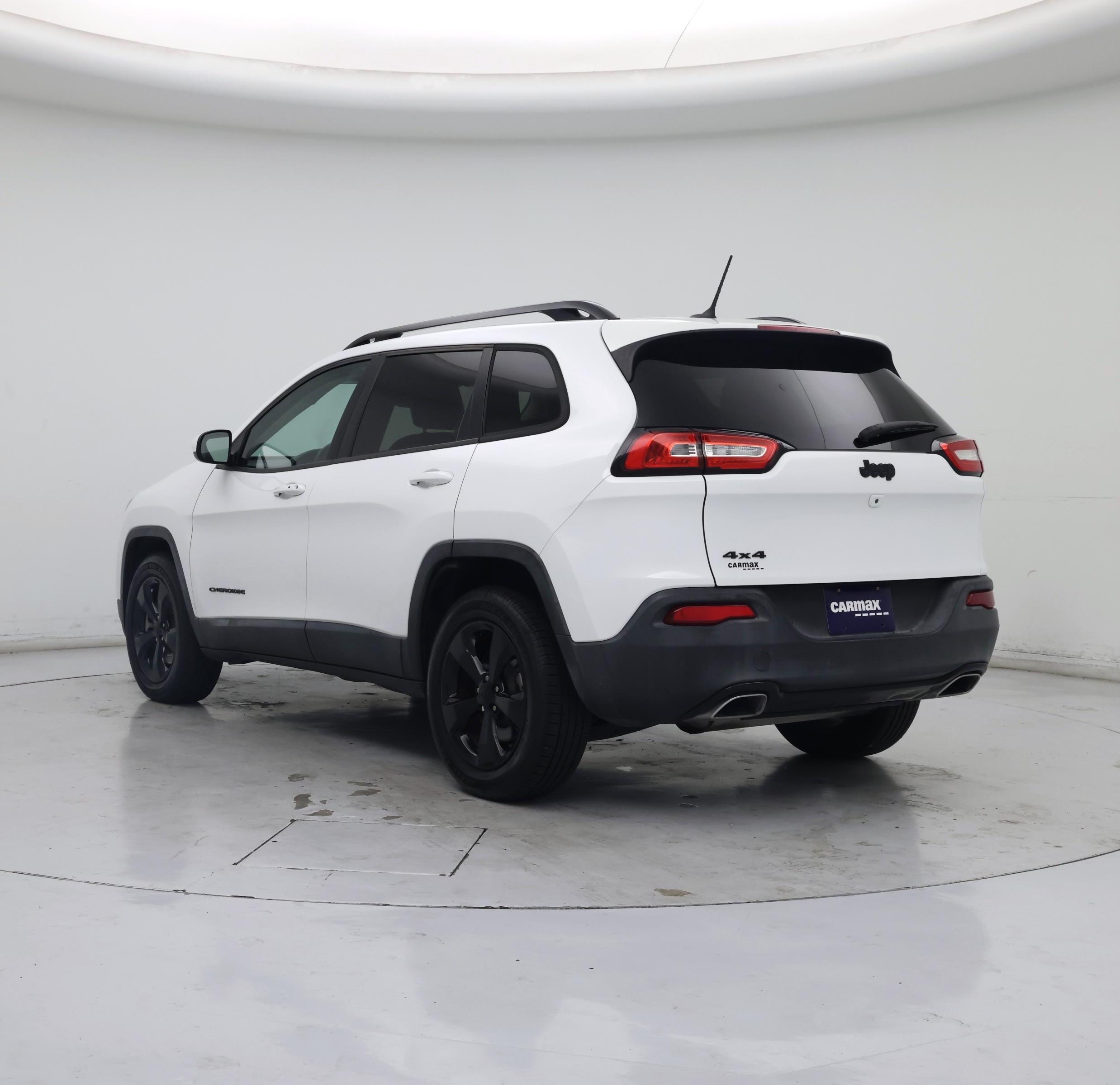 Thumbnail: 2015 Jeep Cherokee - 2