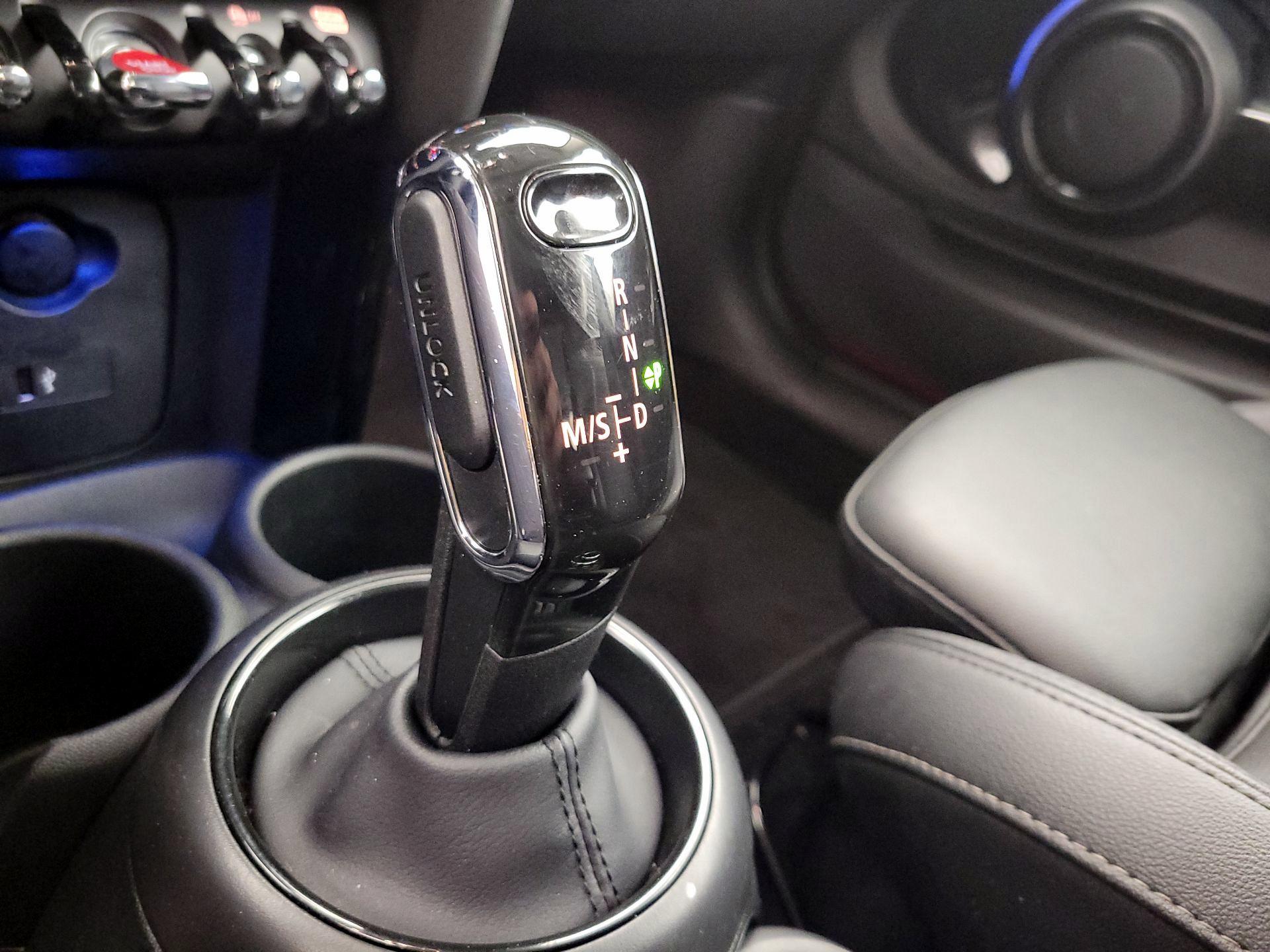 Thumbnail: 2023 MINI Cooper Hardtop - 18