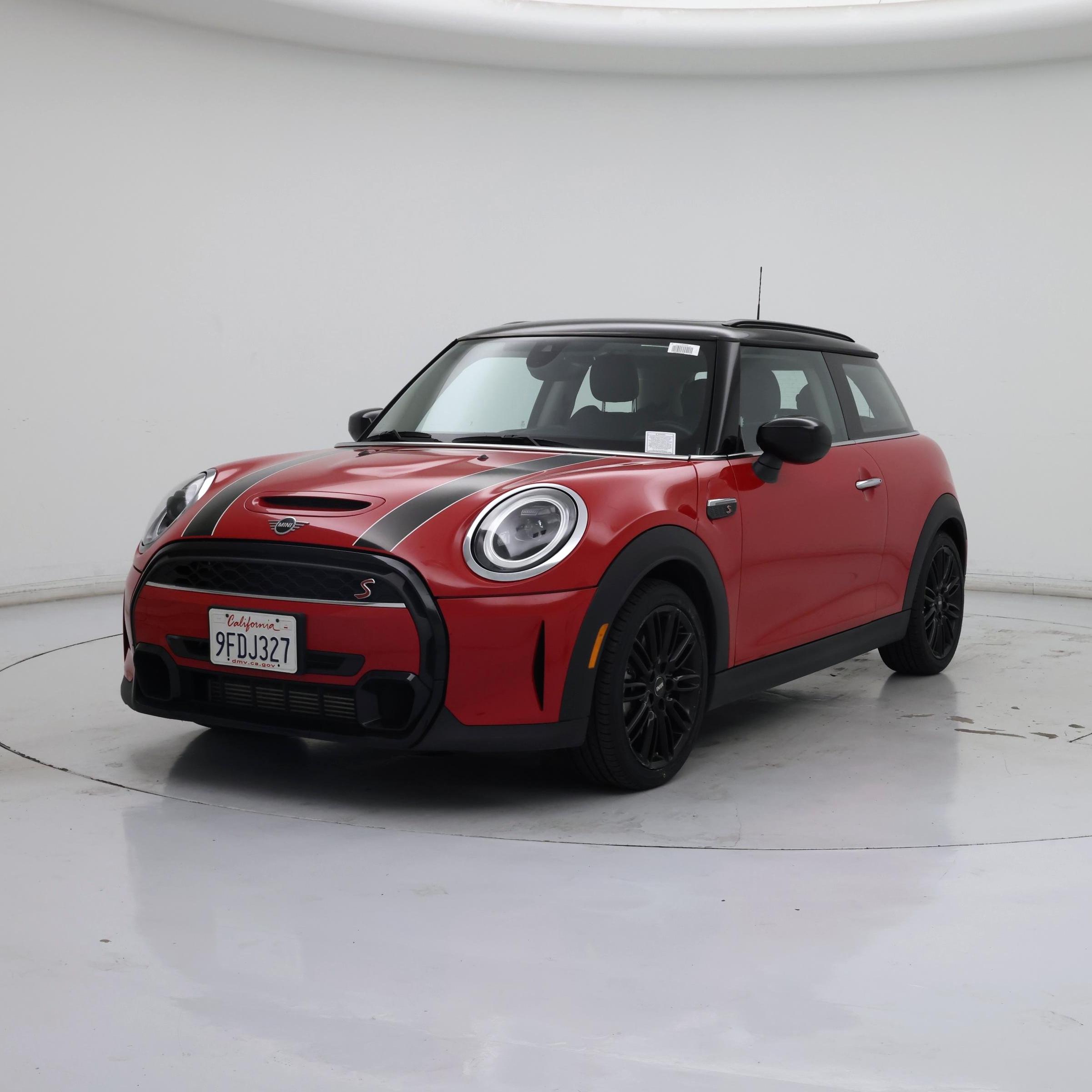 Thumbnail: 2023 MINI Cooper Hardtop - 4