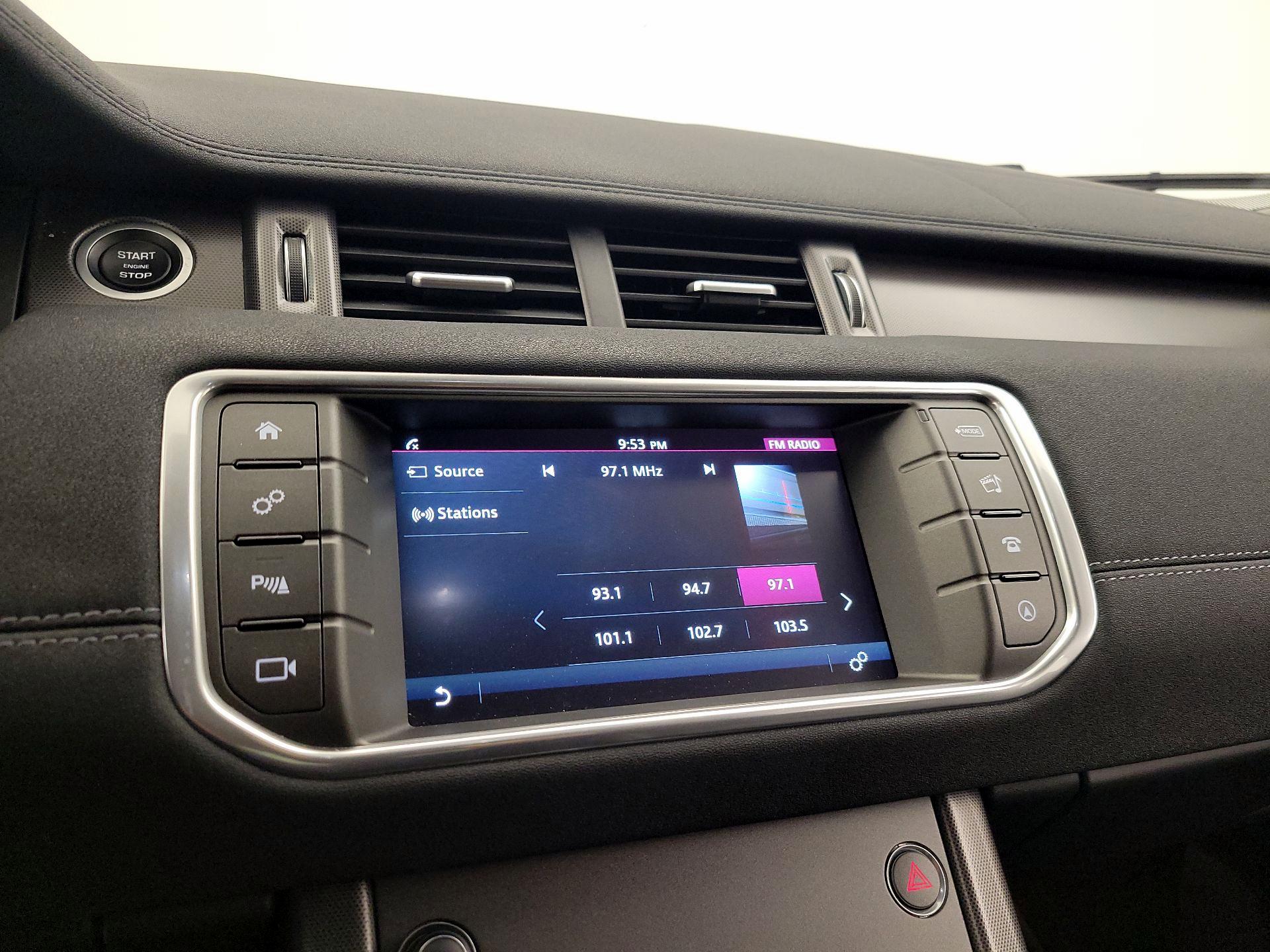 Thumbnail: 2019 Land Rover Range Rover Evoque - 15