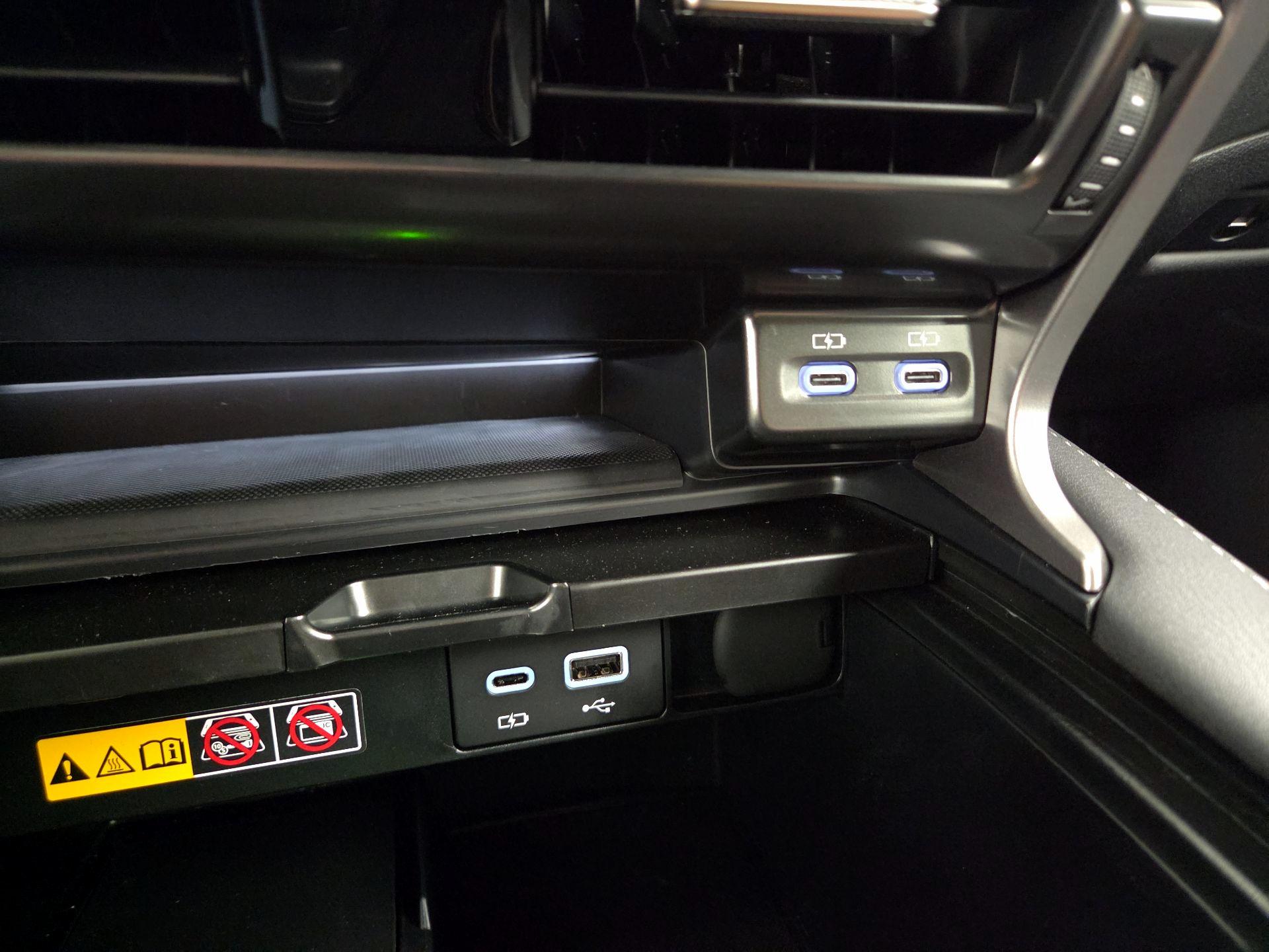 Thumbnail: 2025 Lexus RX - 18