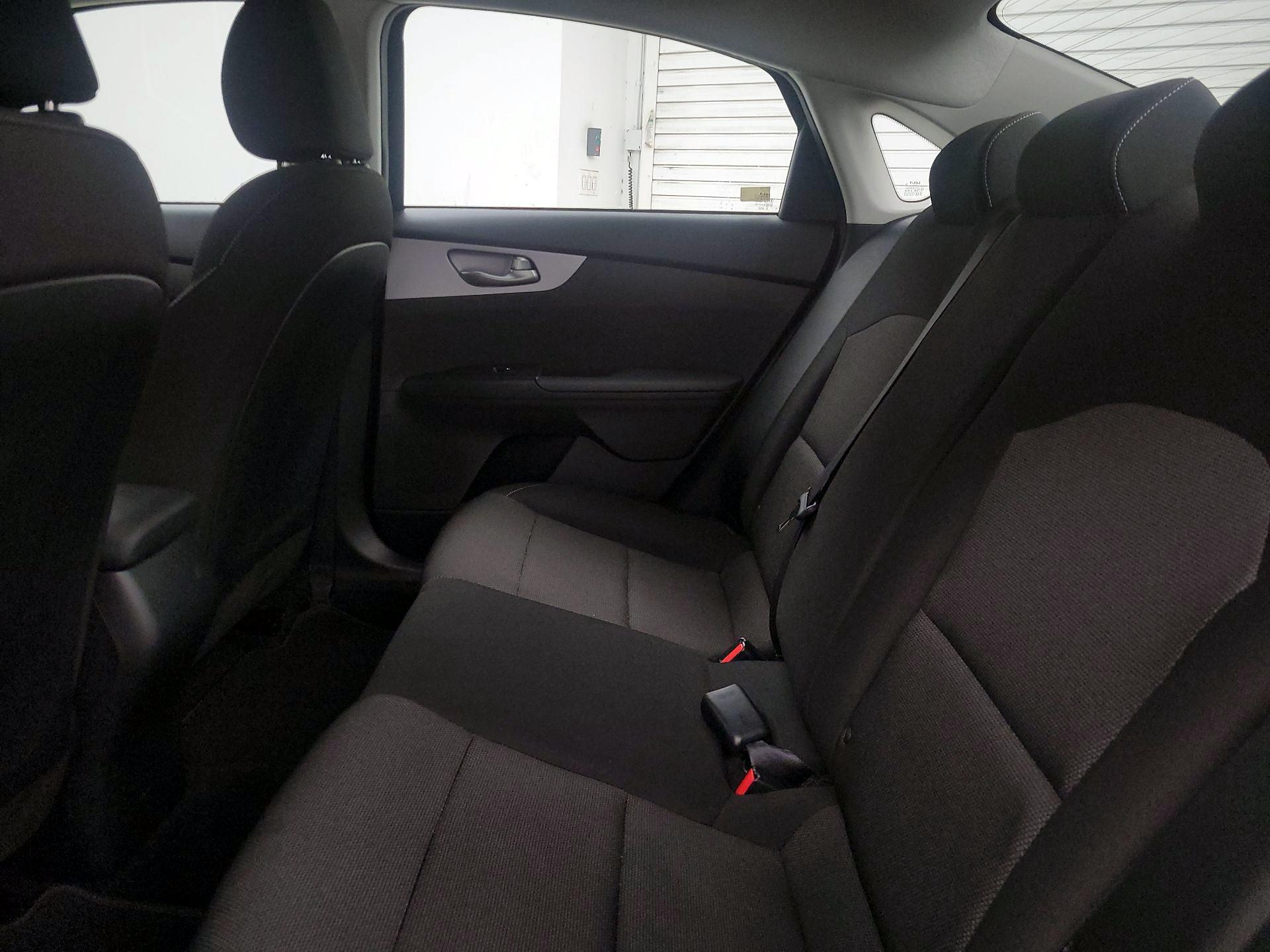 Thumbnail: 2024 Kia Forte - 19