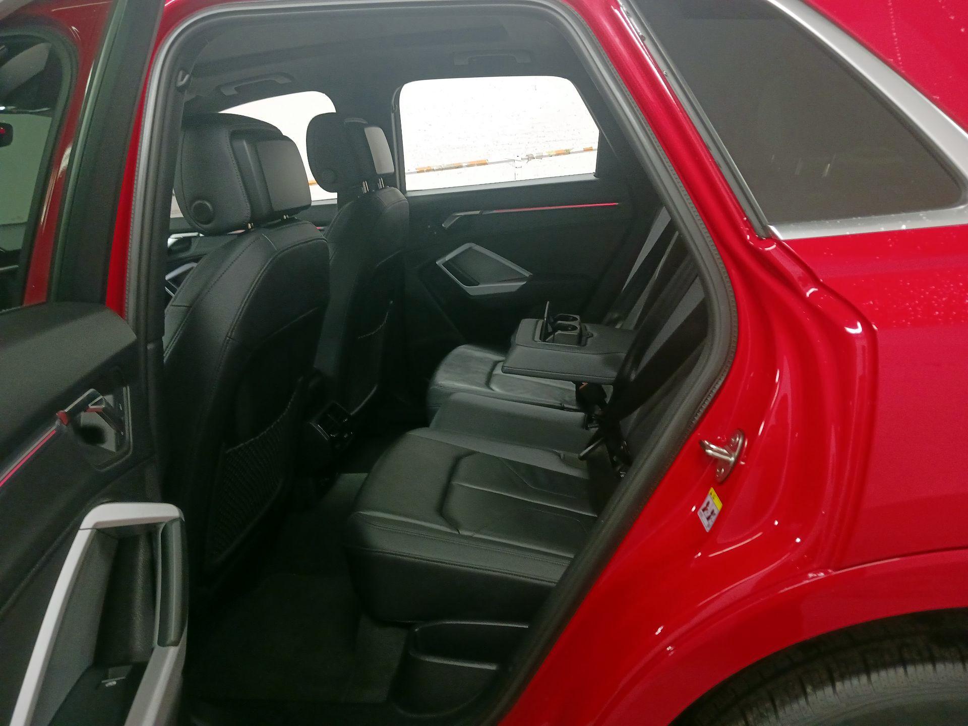 Thumbnail: 2023 Audi Q3 - 17