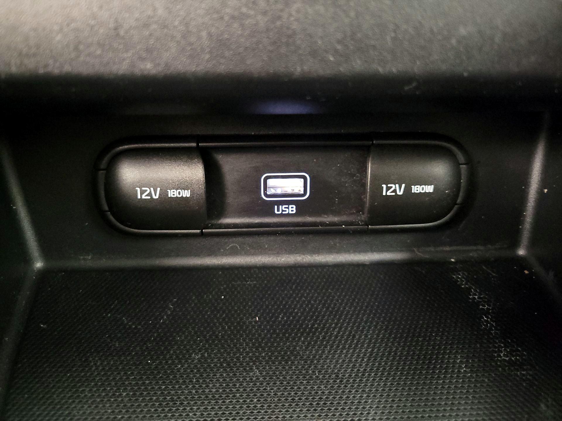 Thumbnail: 2021 Kia Seltos - 18