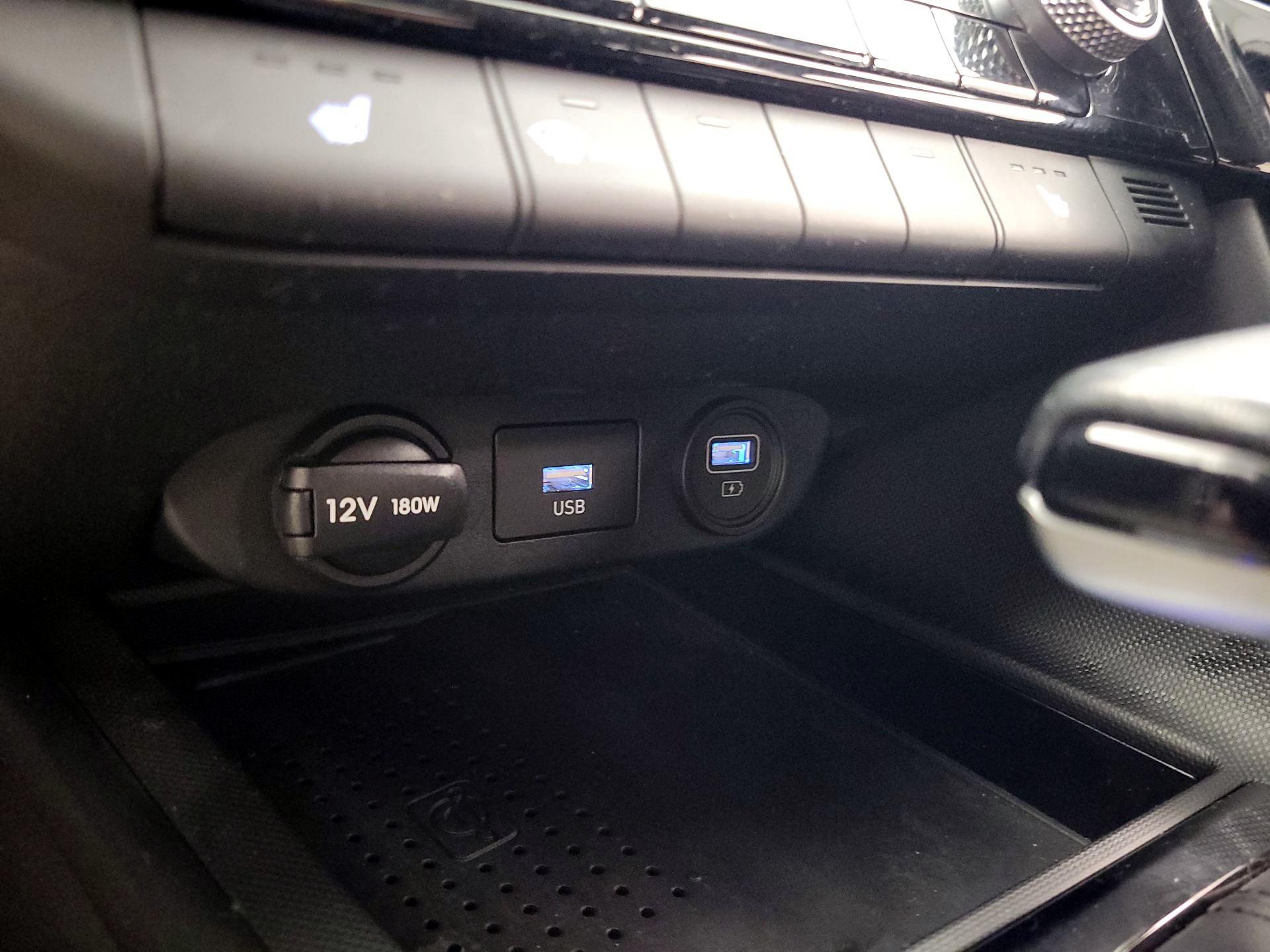 Thumbnail: 2023 Hyundai Elantra - 19