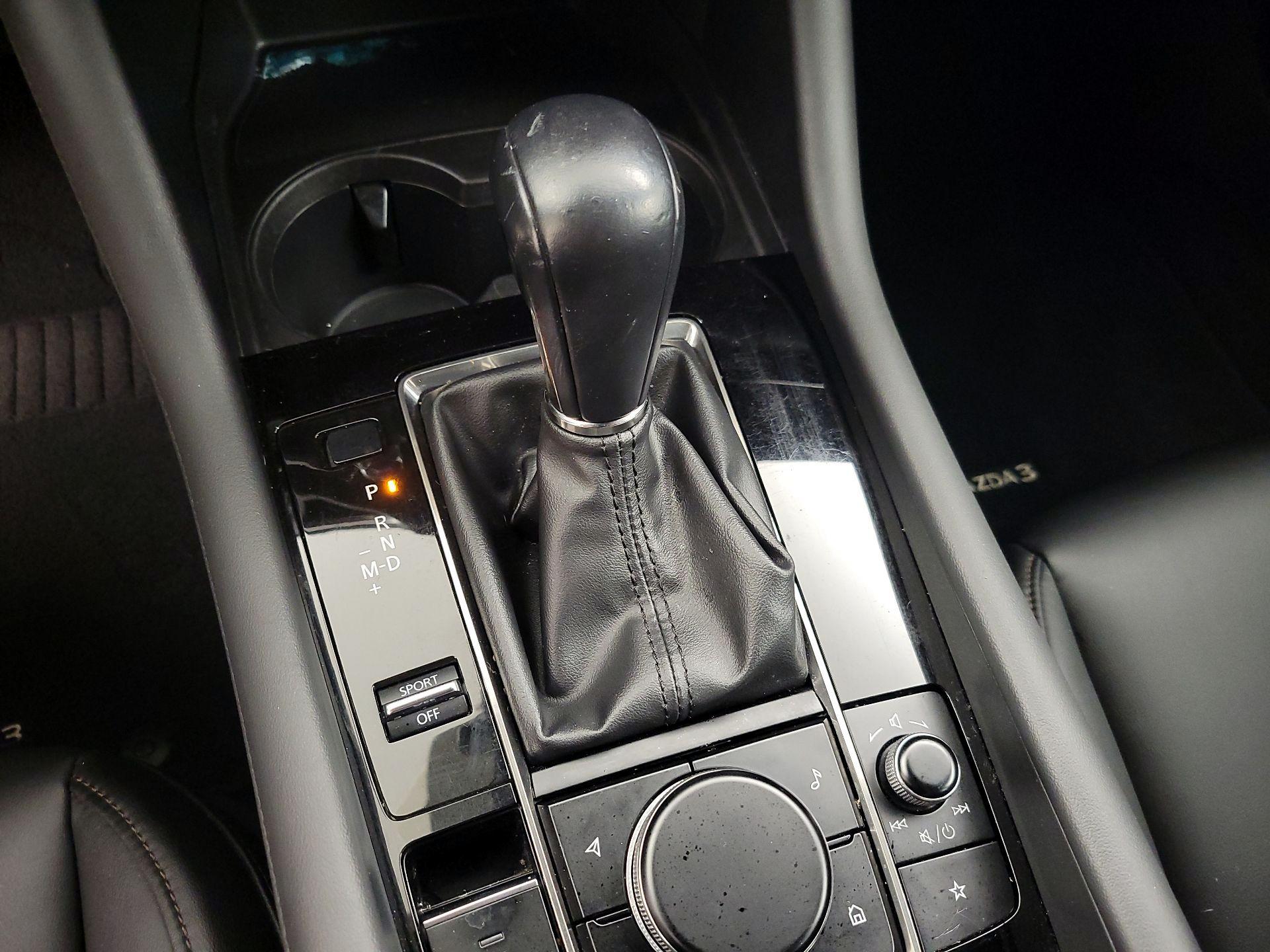 Thumbnail: 2020 Mazda Mazda3 - 17