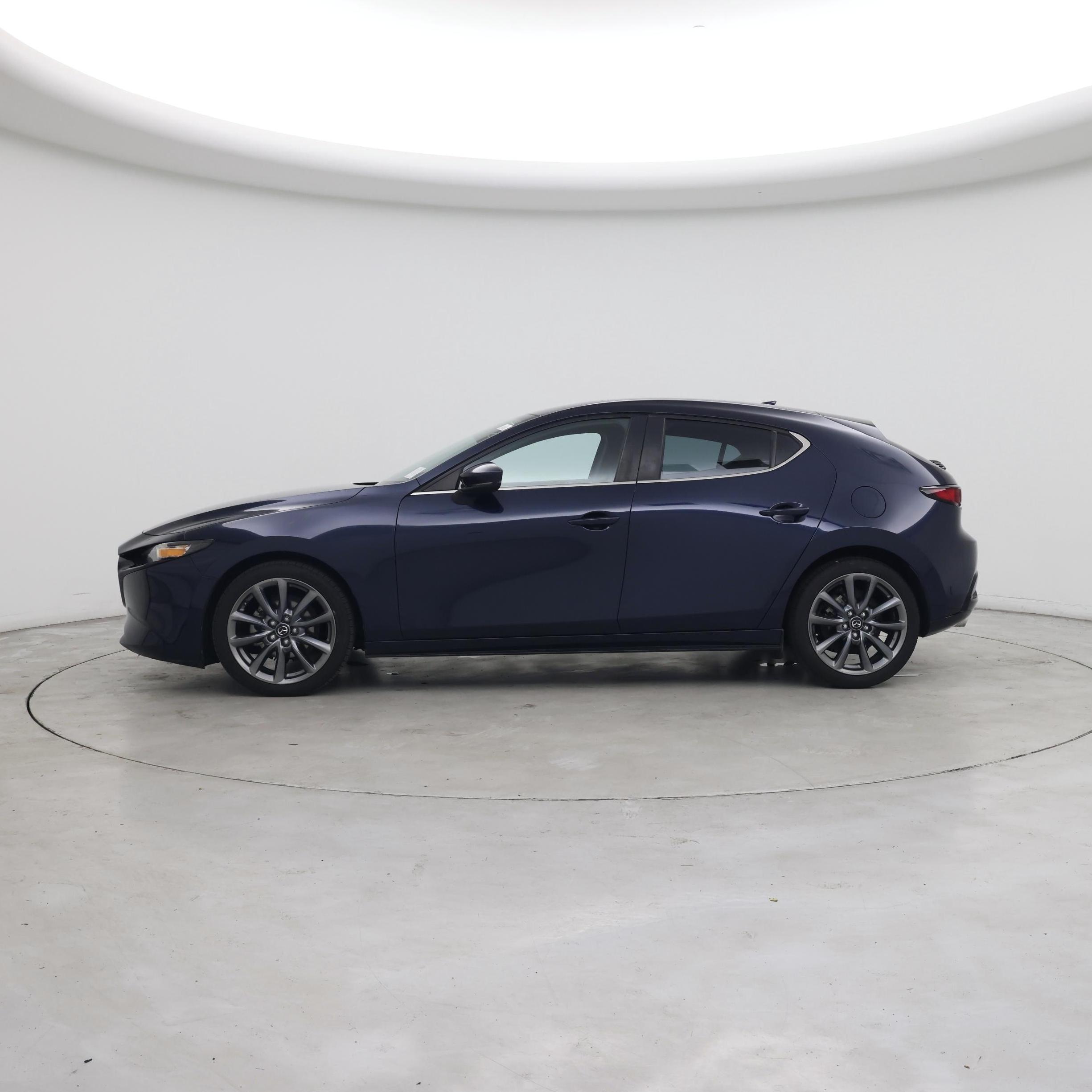 Thumbnail: 2020 Mazda Mazda3 - 3