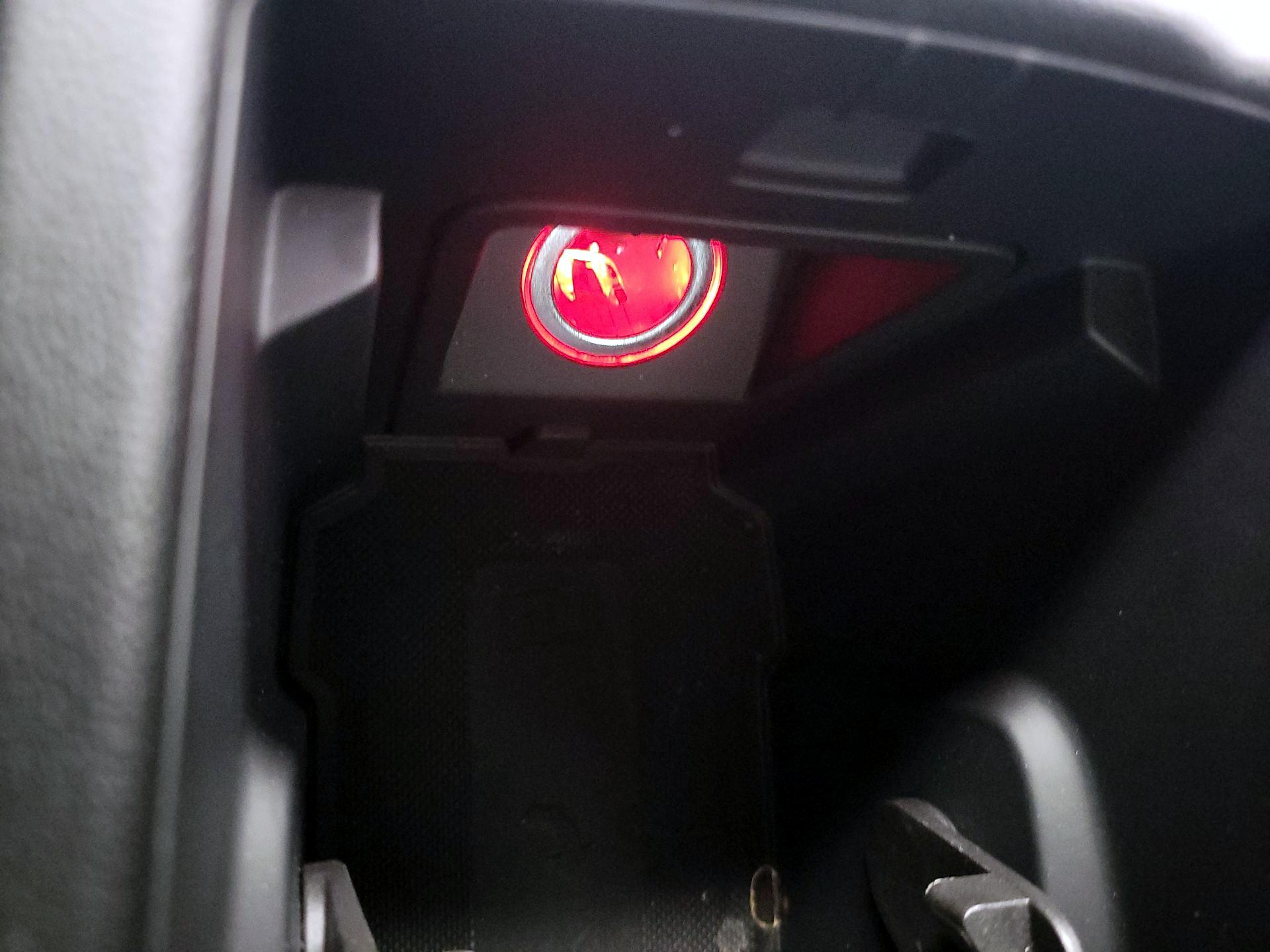 Thumbnail: 2018 Audi TTS - 18