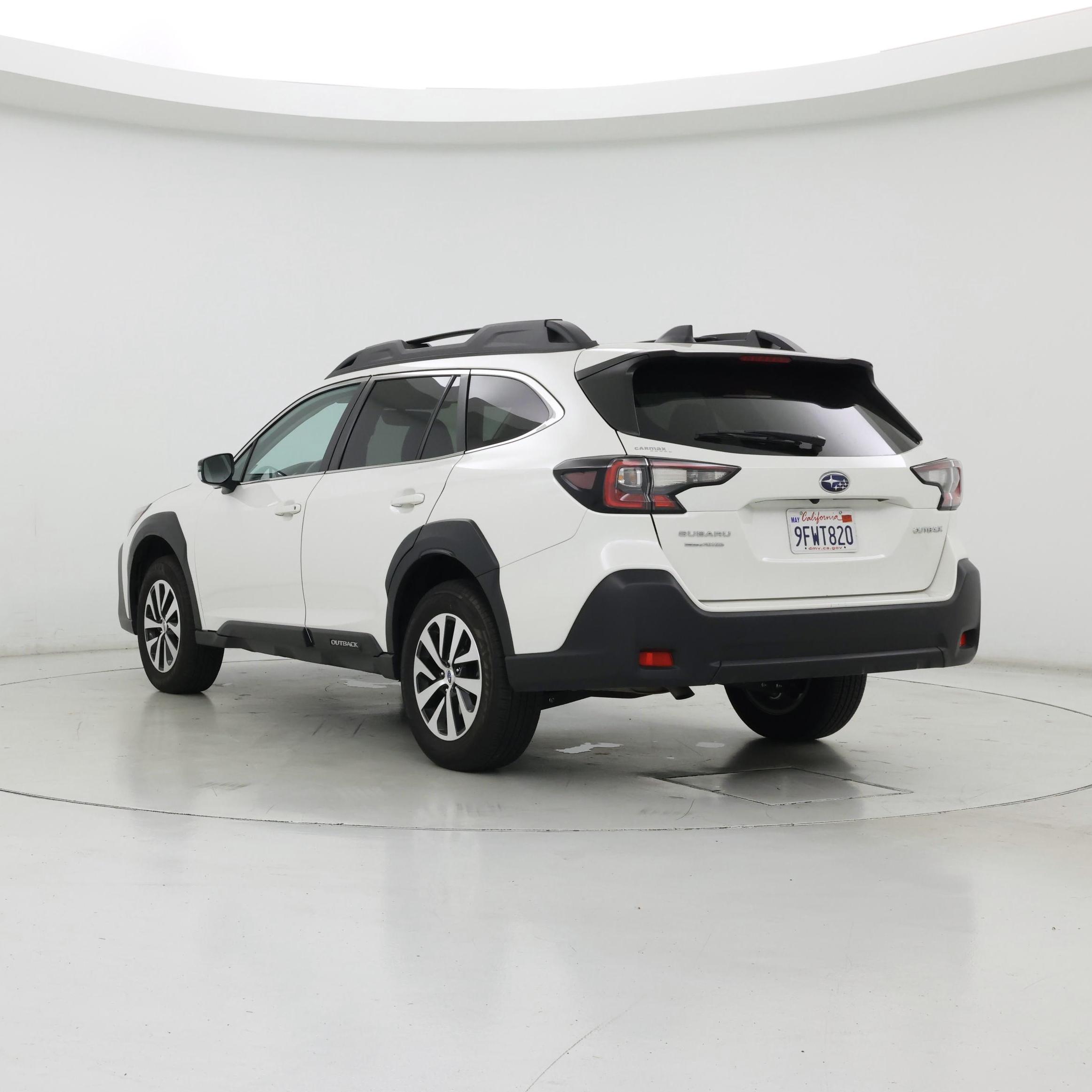 Thumbnail: 2023 Subaru Outback - 2