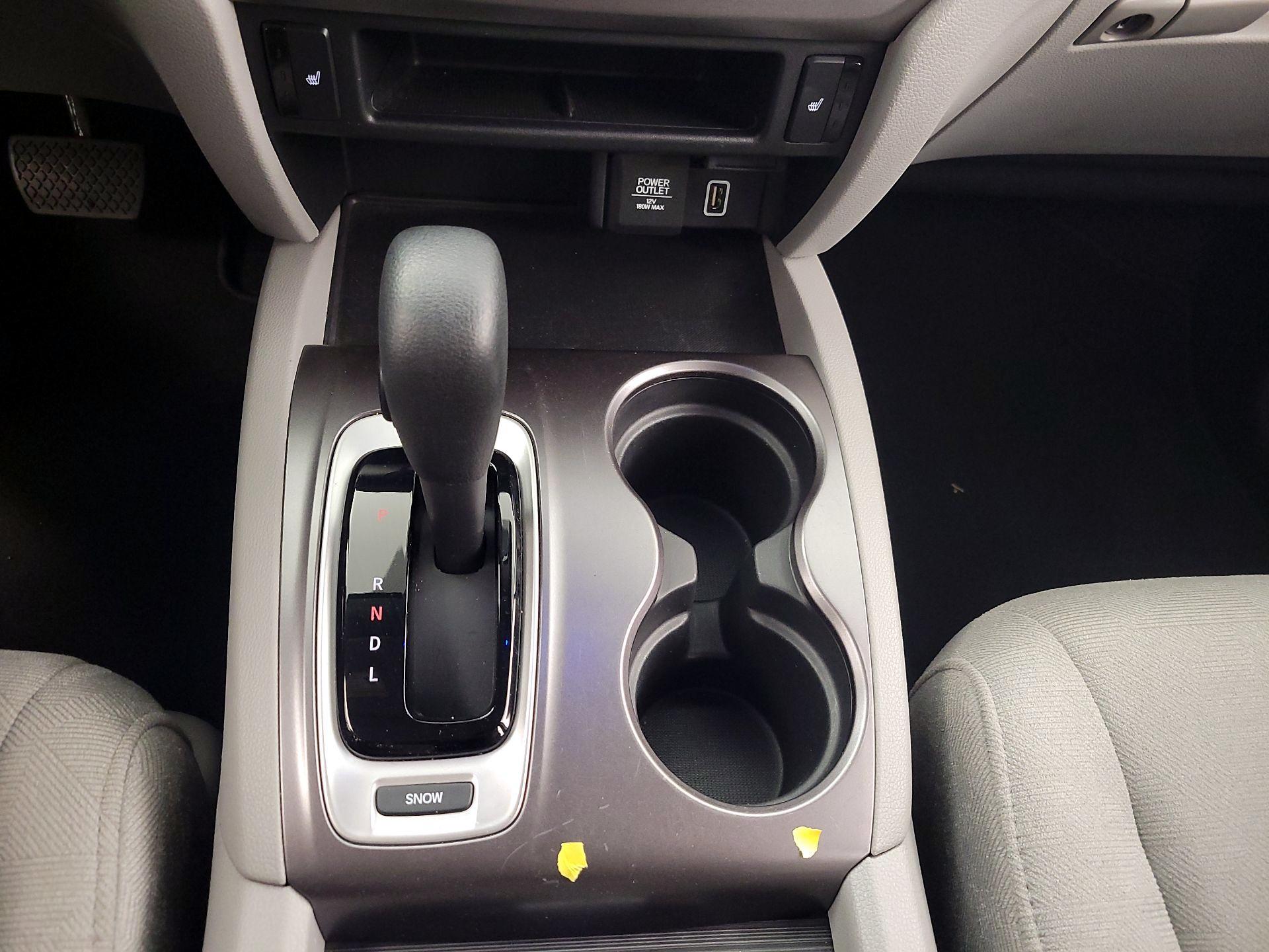 Thumbnail: 2019 Honda Pilot - 17