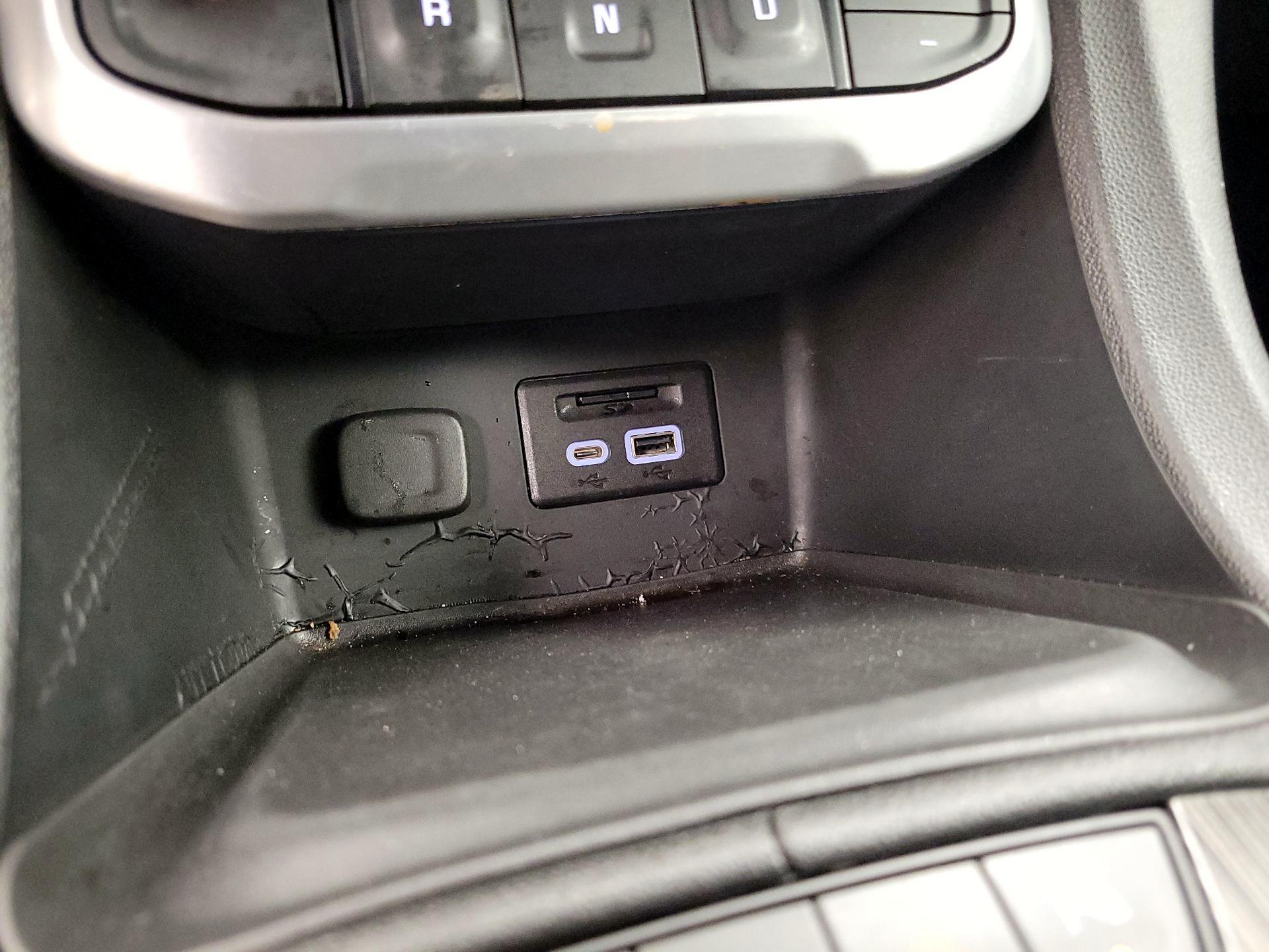 Thumbnail: 2021 GMC Acadia - 19