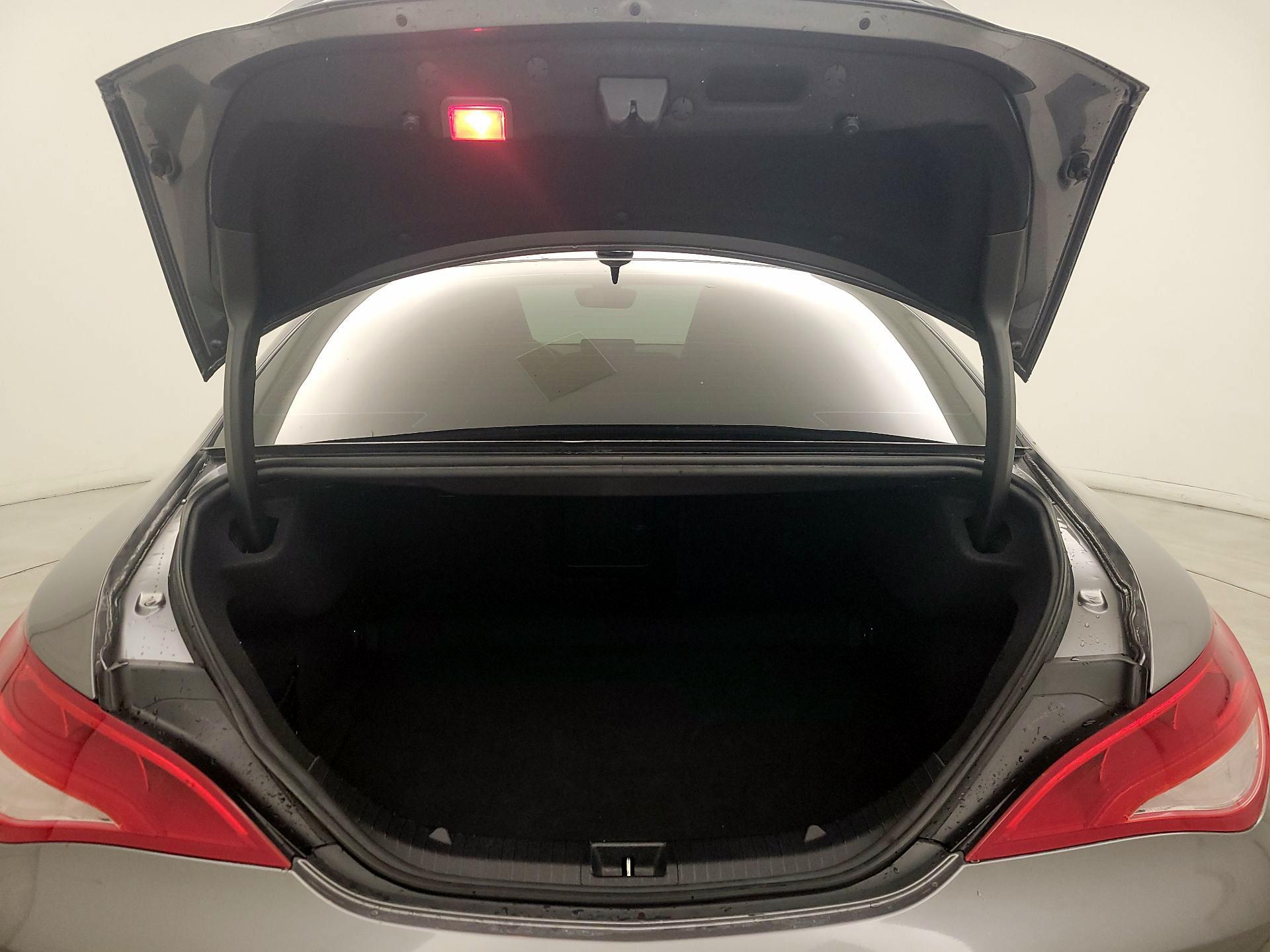 Thumbnail: 2019 Mercedes-Benz CLA - 20