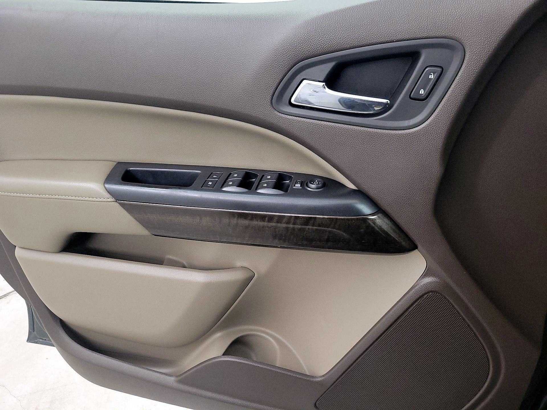 Thumbnail: 2015 GMC Canyon - 12