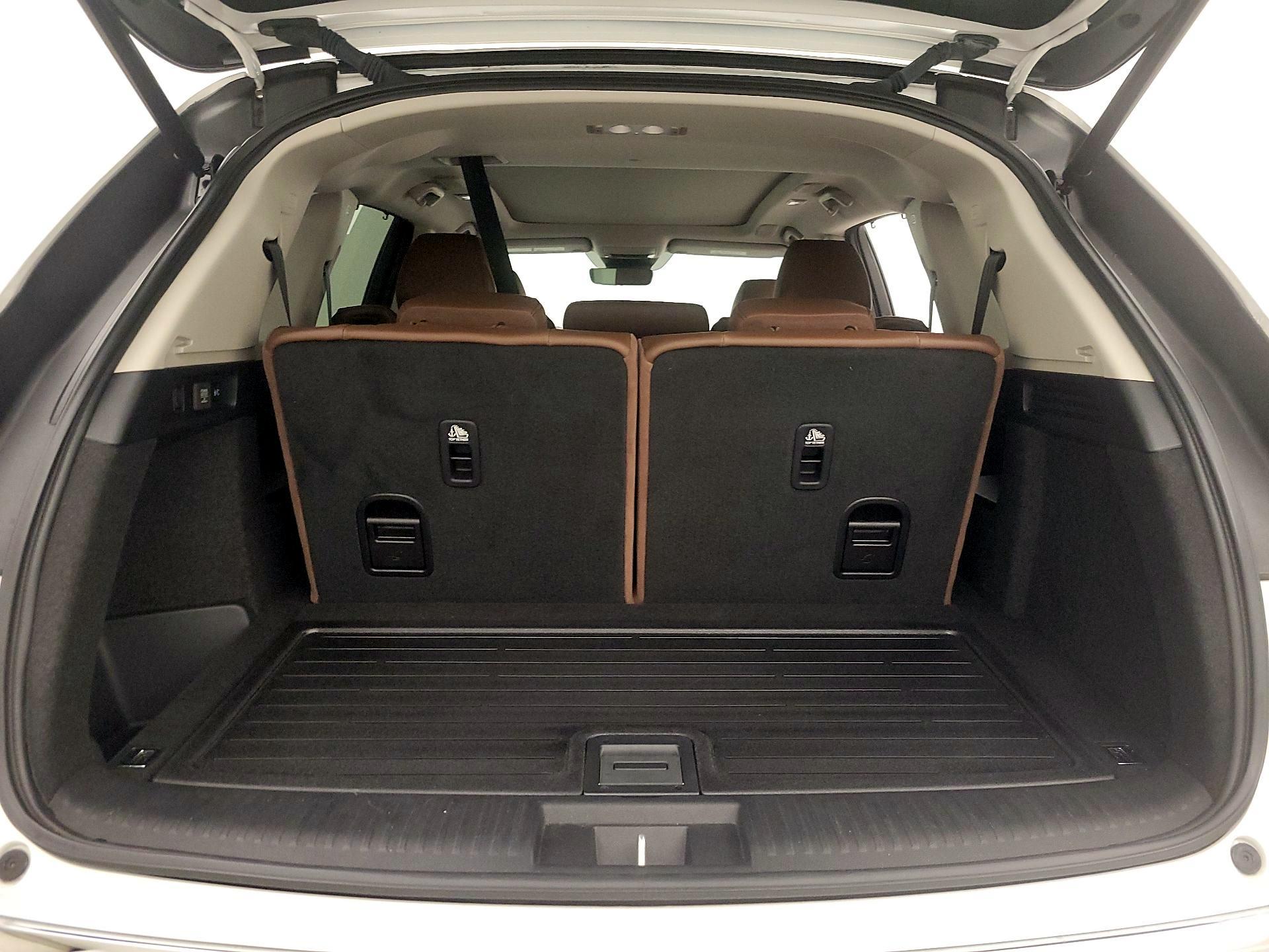 Thumbnail: 2025 Acura MDX - 20