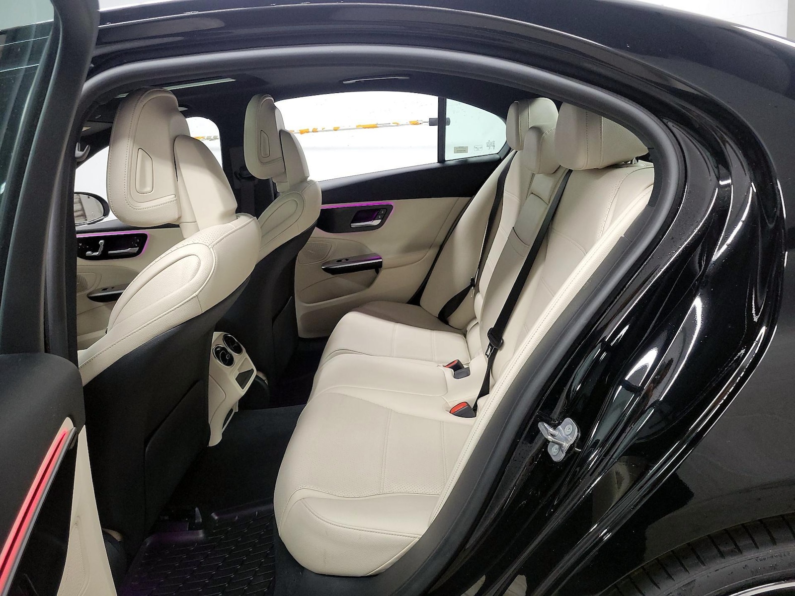 2024 Mercedes-Benz C-Class Sedan C 300 - Photo 21