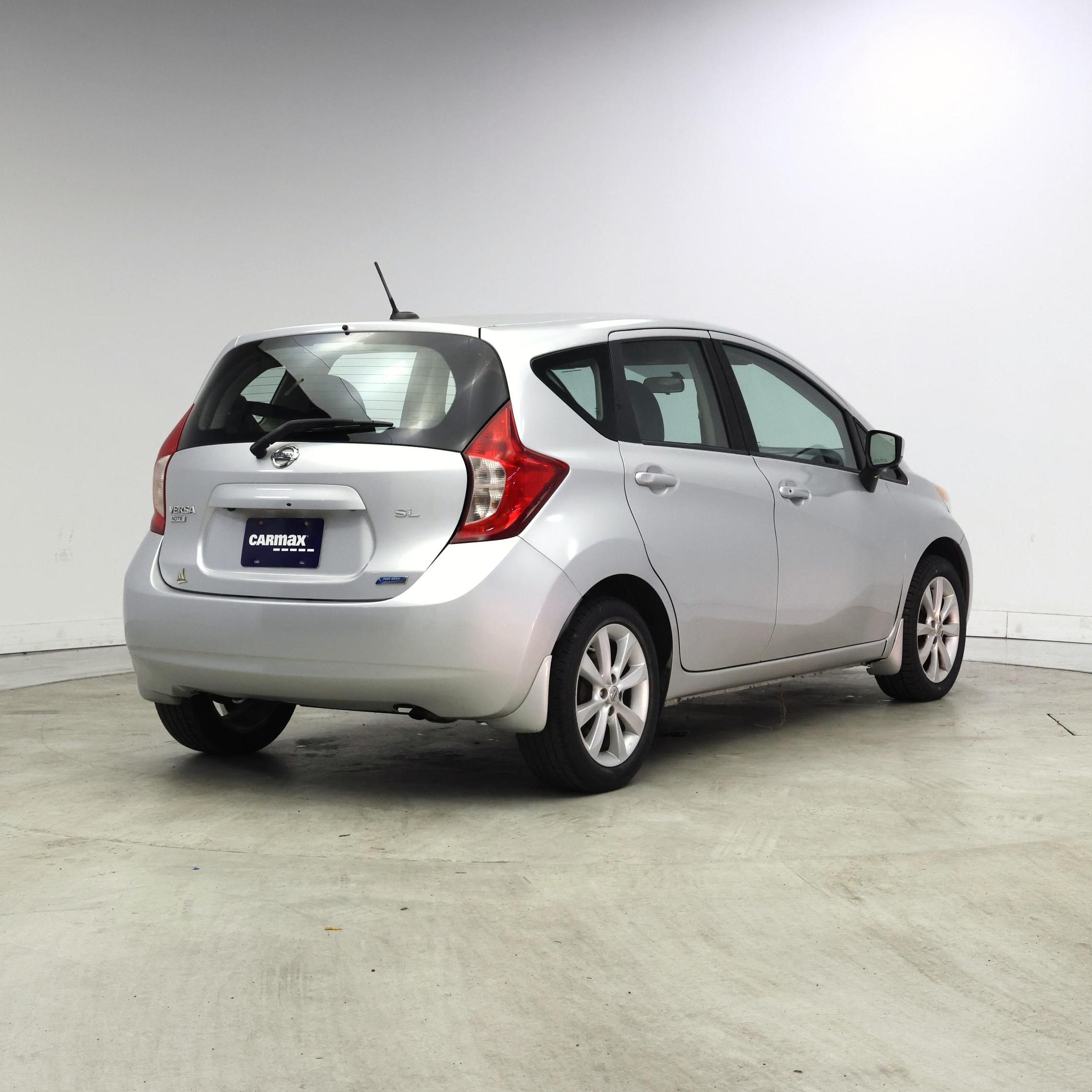 Thumbnail: 2016 Nissan Versa Note - 8