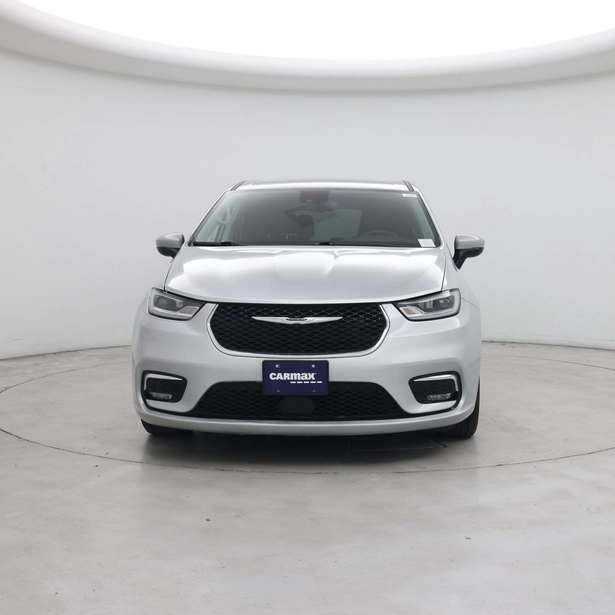 Thumbnail: 2023 Chrysler Pacifica - 5