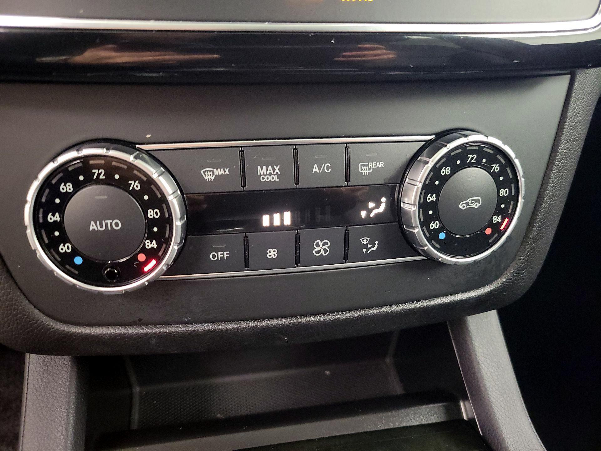 Thumbnail: 2019 Mercedes-Benz GLS - 17