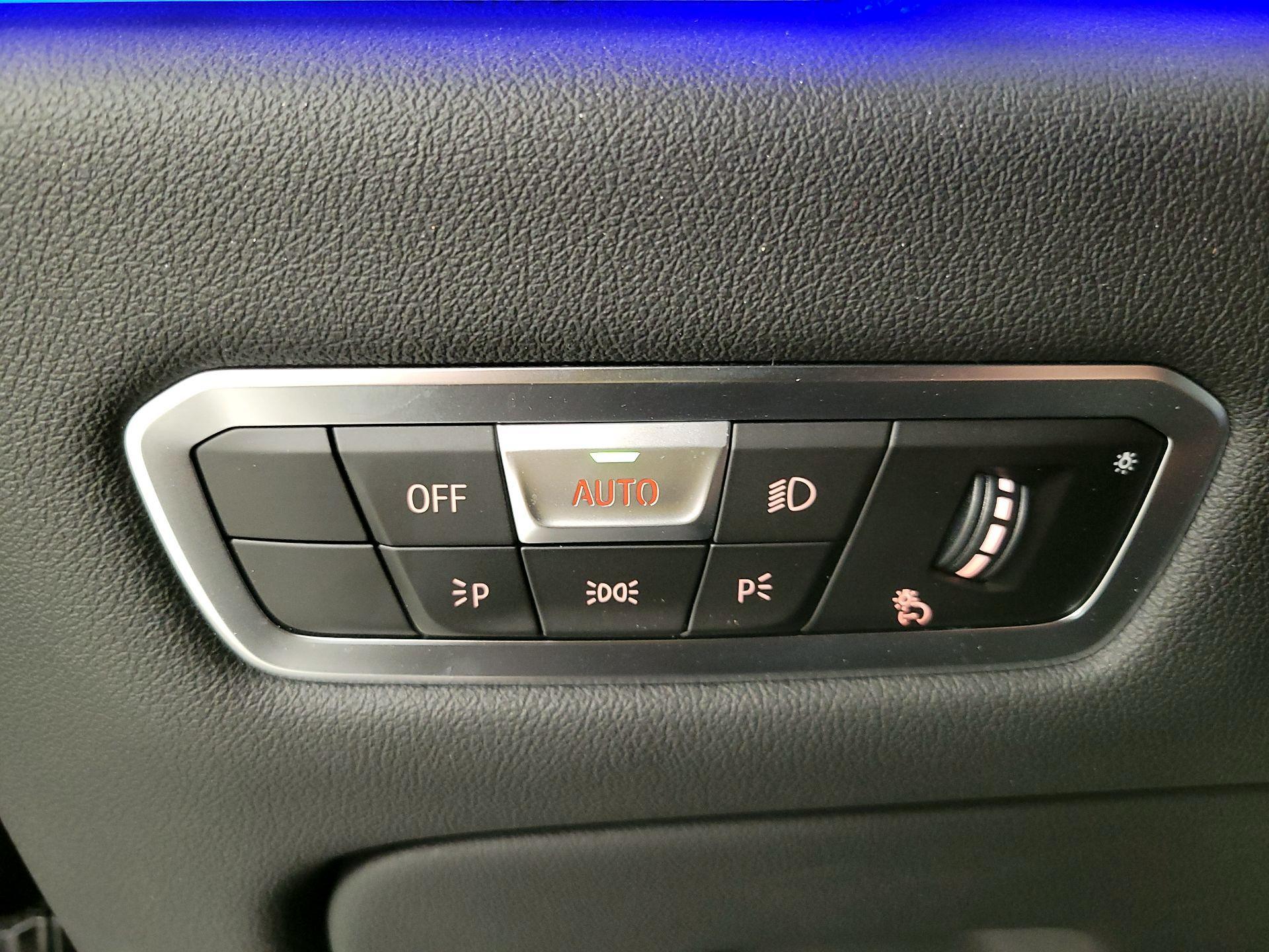 Thumbnail: 2023 BMW X5 - 13