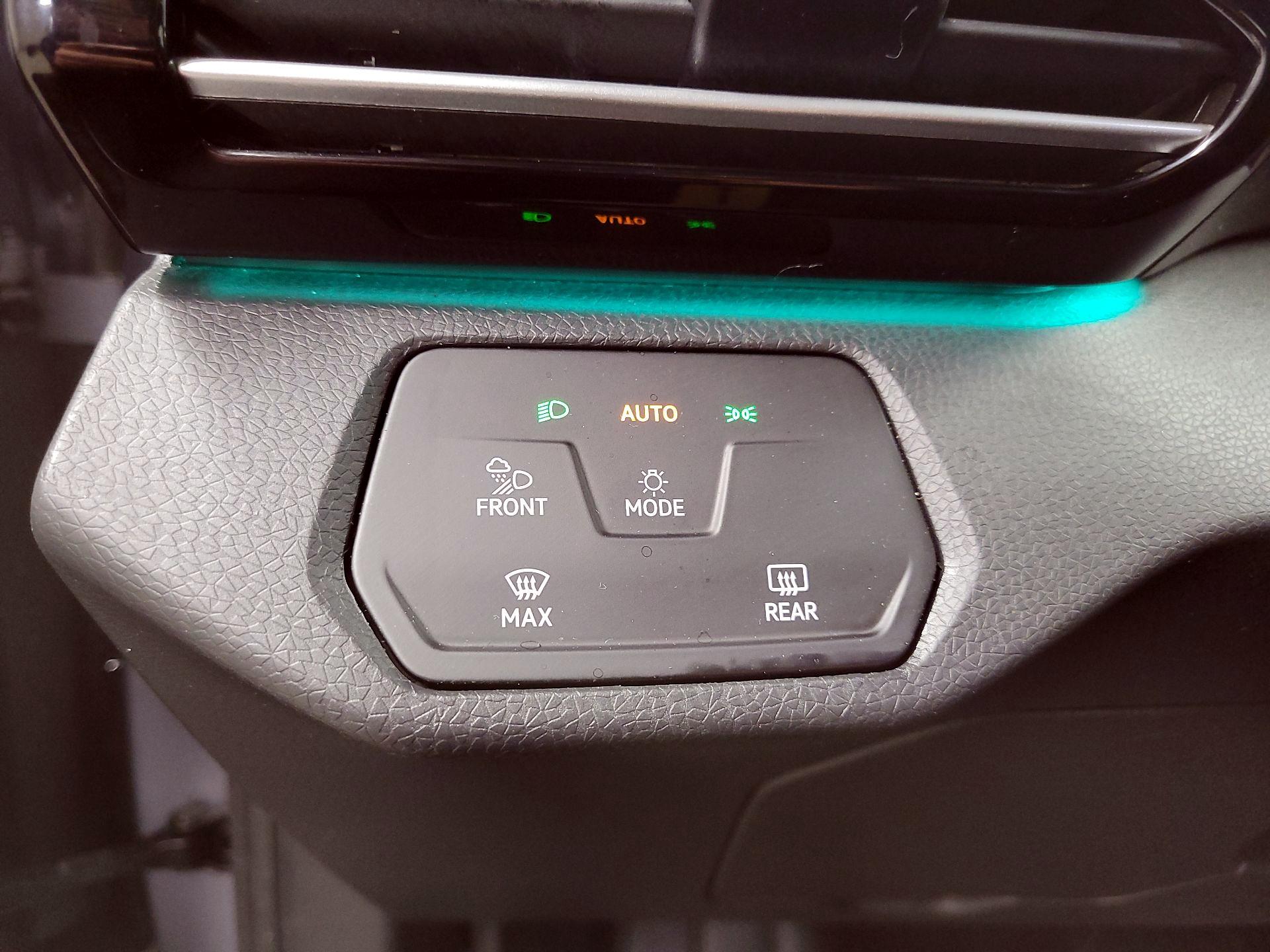 Thumbnail: 2023 Volkswagen ID.4 - 13