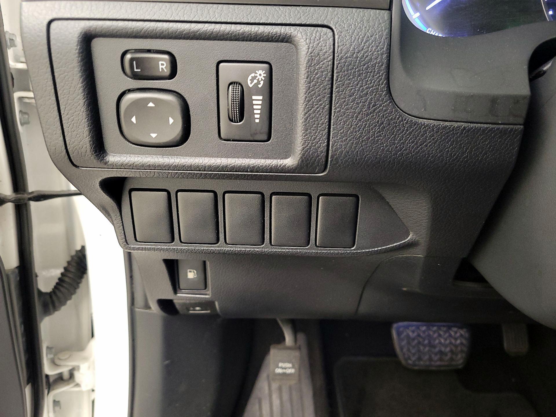 Thumbnail: 2014 Lexus CT - 13